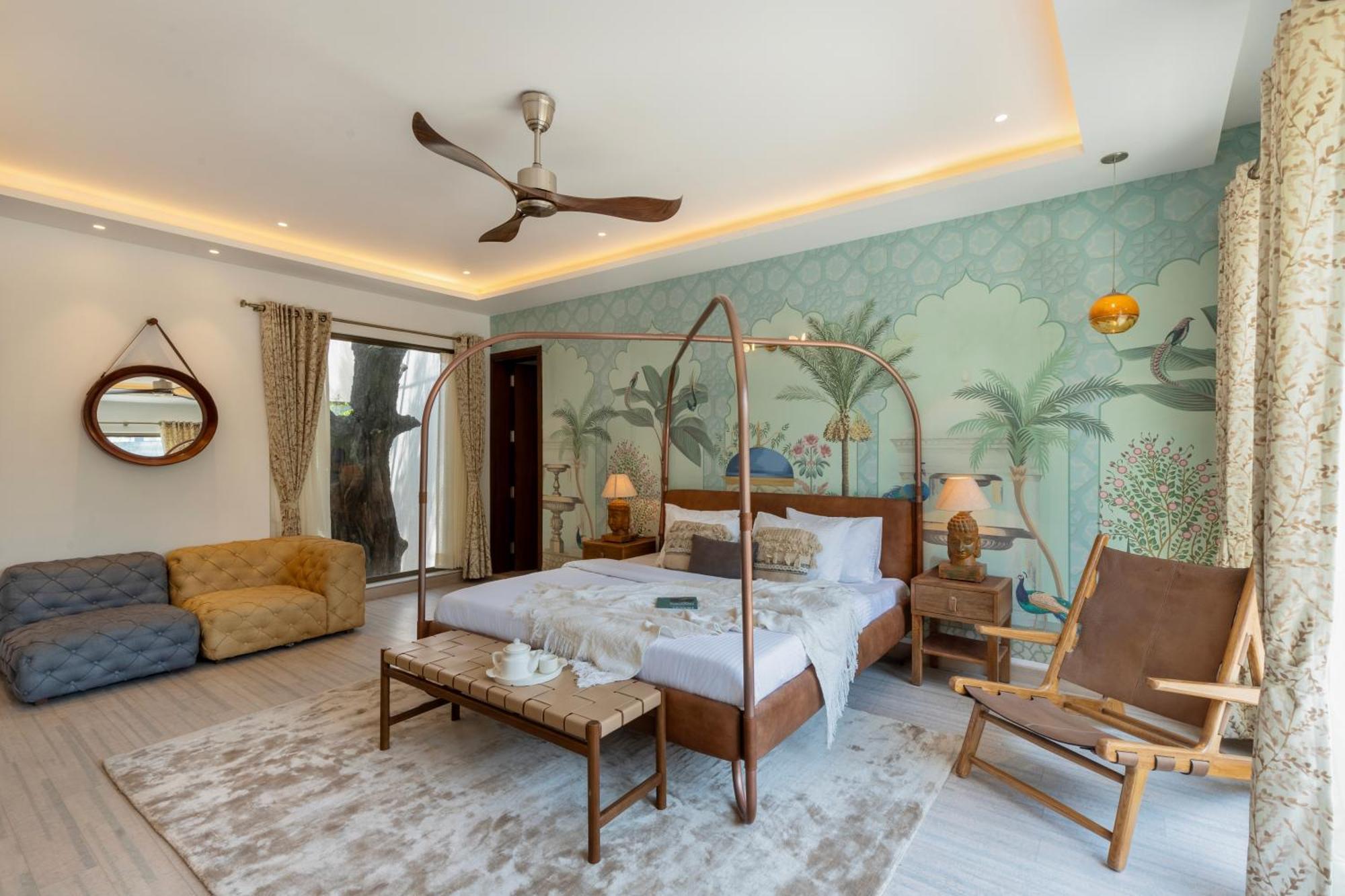 Elivaas Oasis - Luxe 6 Bhk With Pvt Pool New Delhi