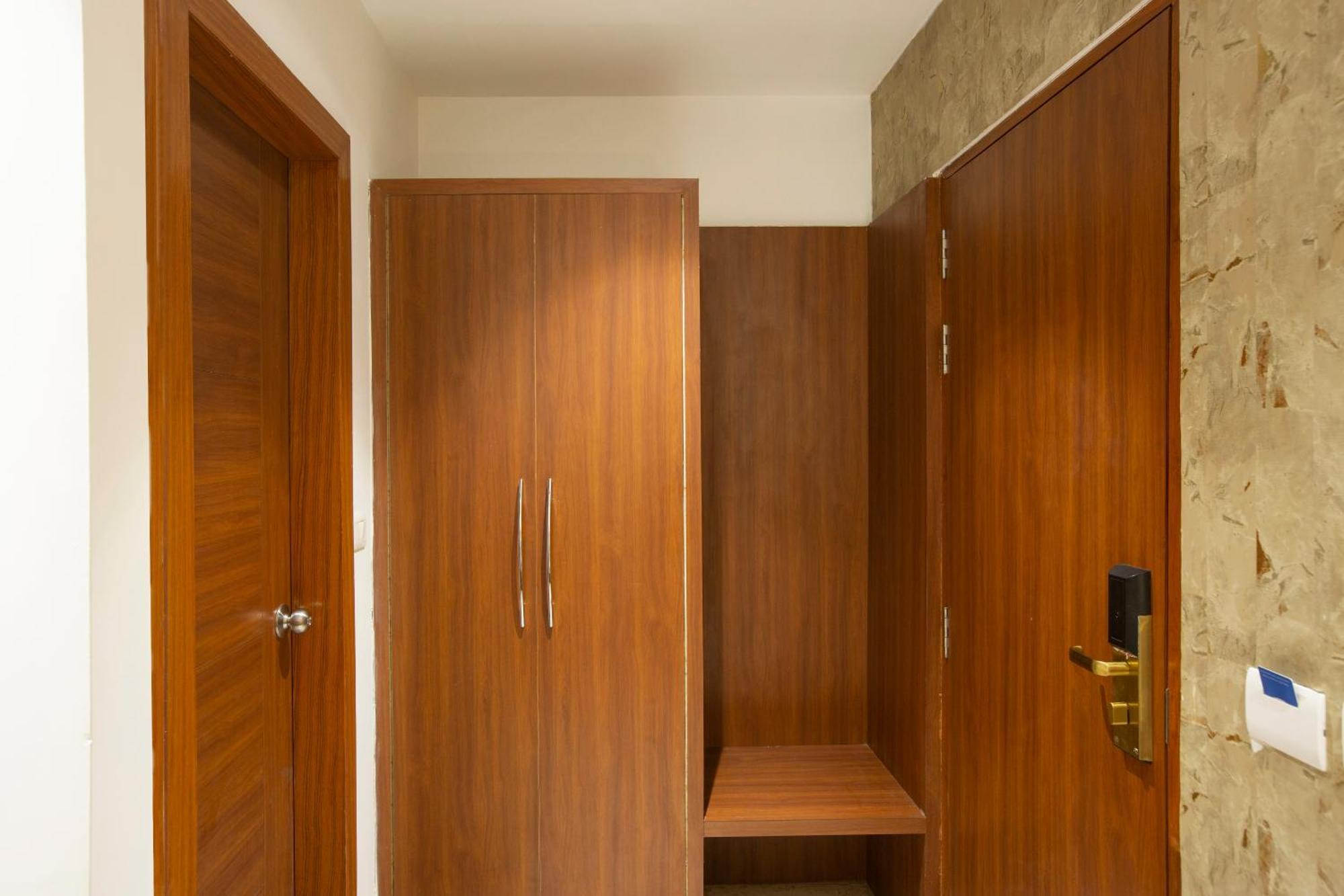 Arch - Near Aerocity 3* New Delhi