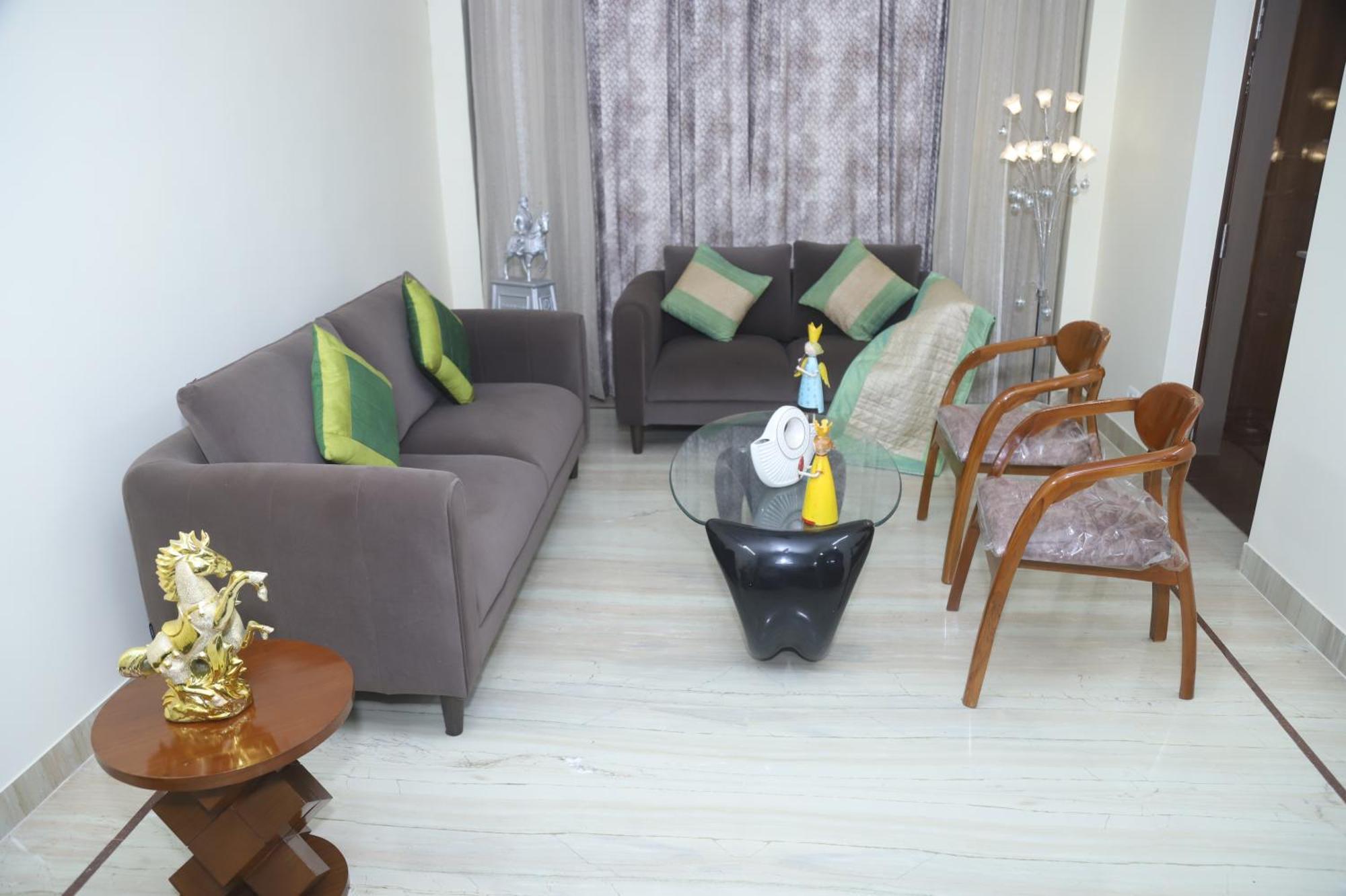 Divine India Service 3bhk,b57 Sarita Vihar,apollo Apartment New Delhi