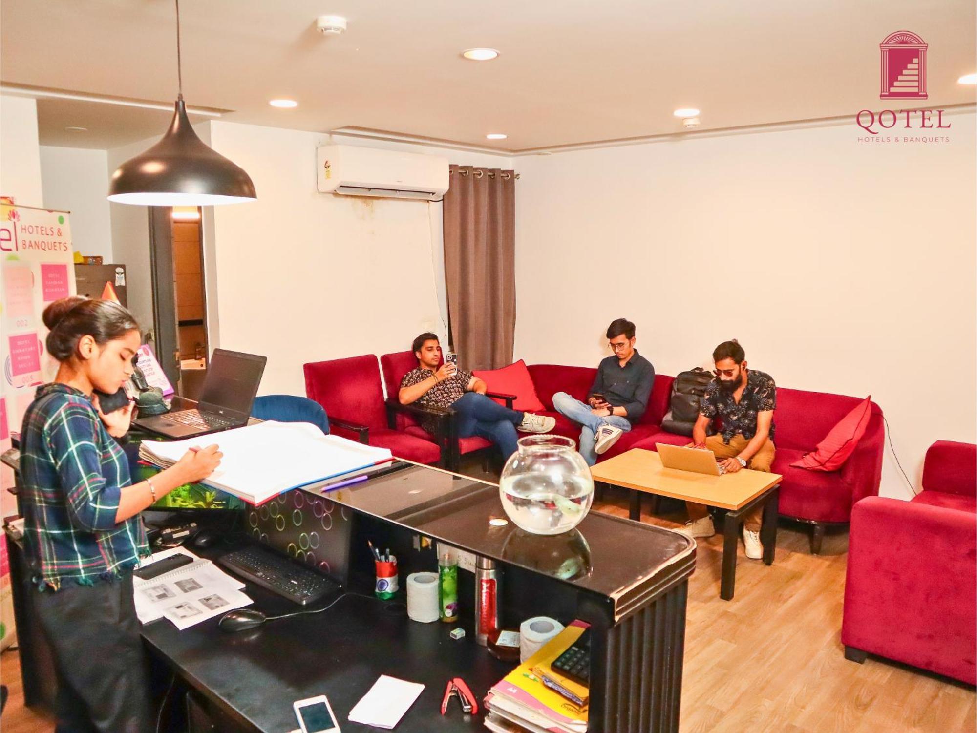 La Serene By Qotel-gagan Vihar Anand Vihar 3*