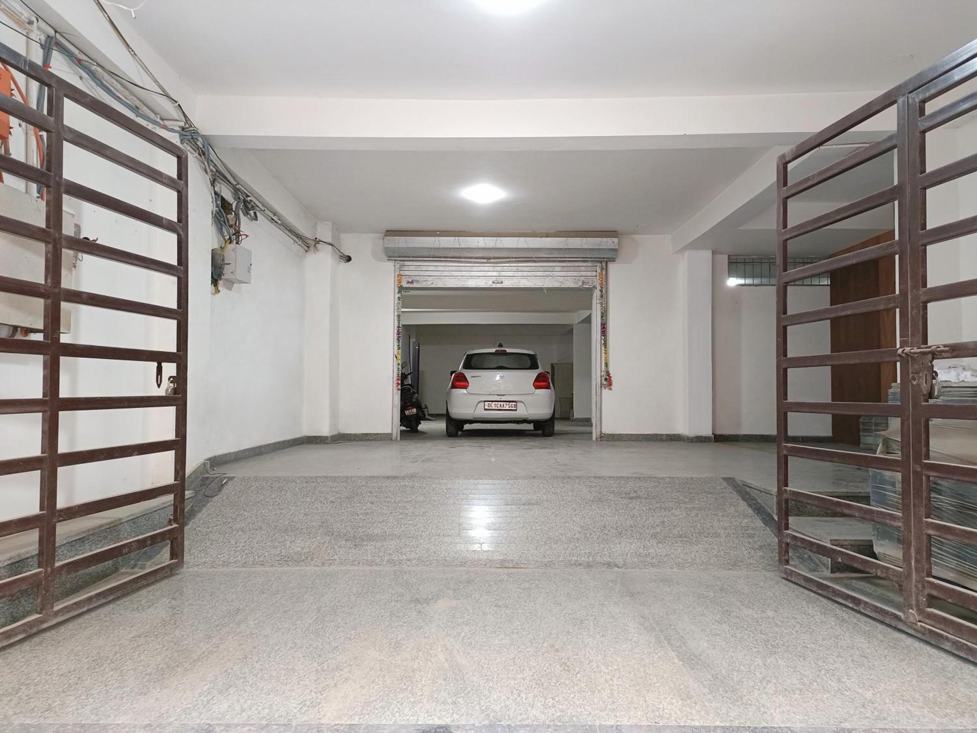 Hotel Triton Grand At Delhi Airport New Delhi