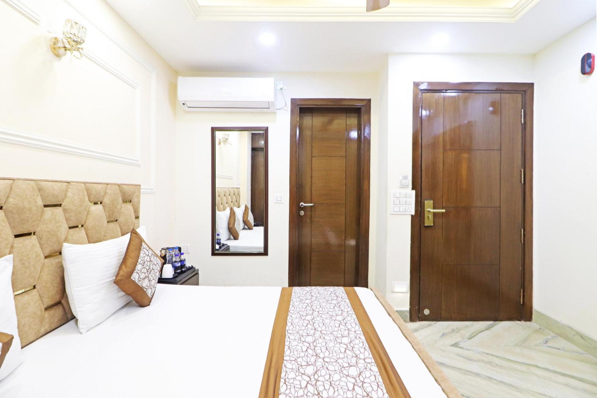 Samrat Residency 10 Mints Walking Distance Nizamuddin Railway Station Hotel Nova Deli