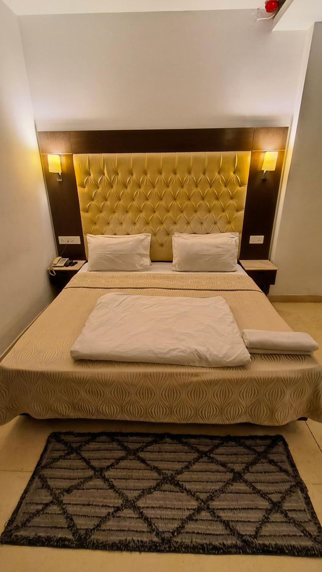 Metropolis Tourist Paharganj 3*