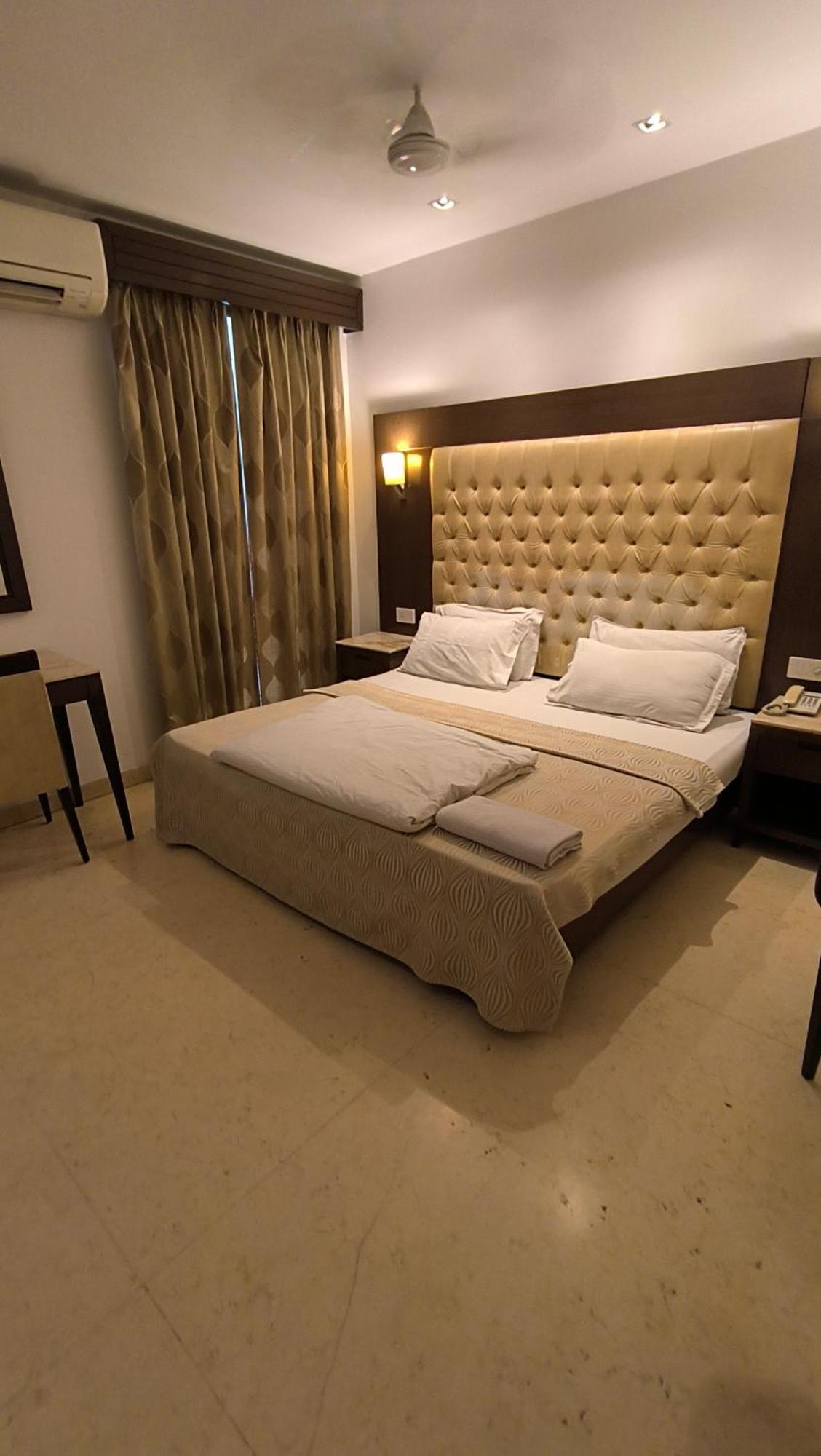 Metropolis Tourist Paharganj Hotel Nova Deli