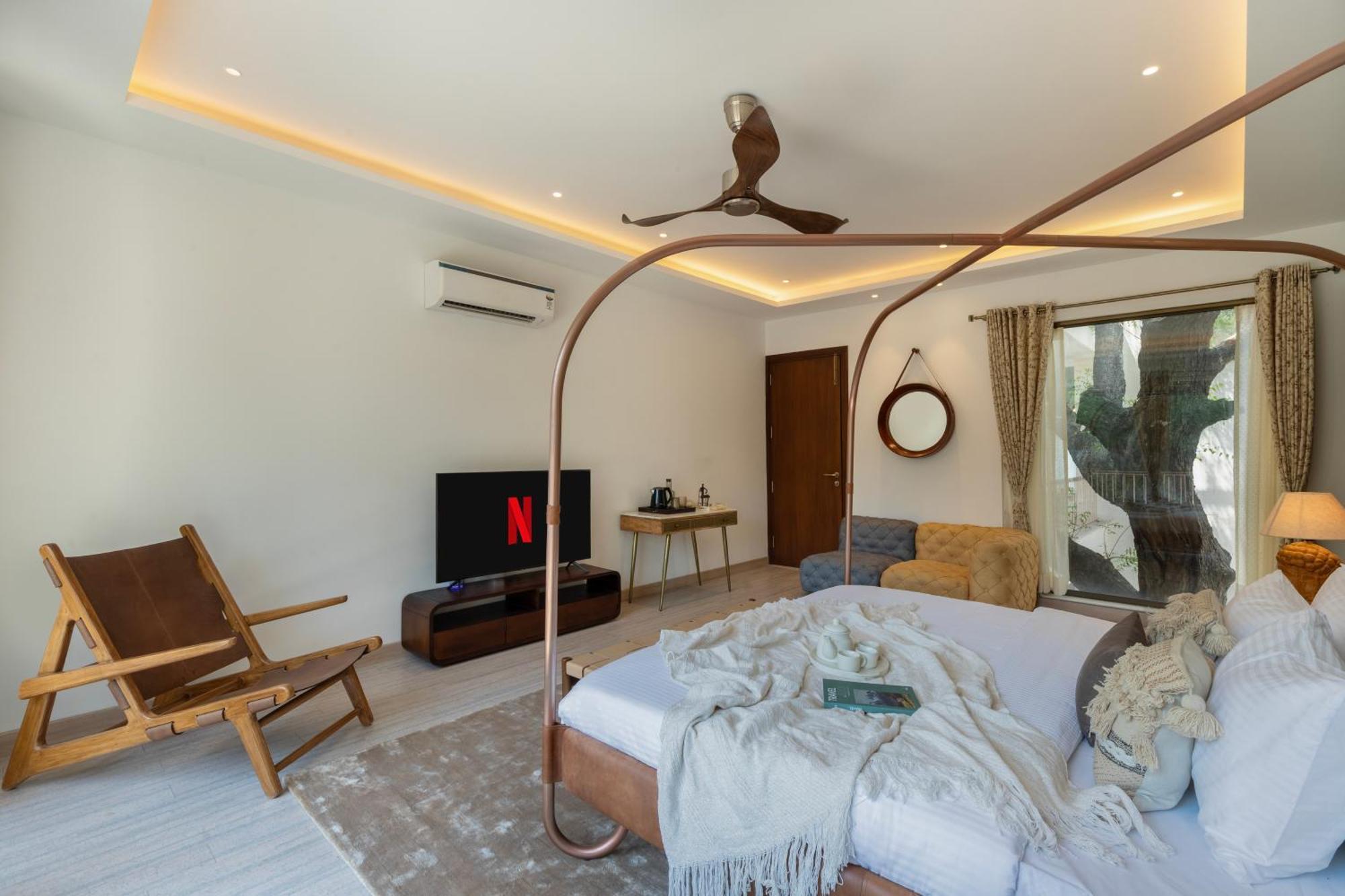 Elivaas Oasis - Luxe 6 Bhk With Pvt Pool