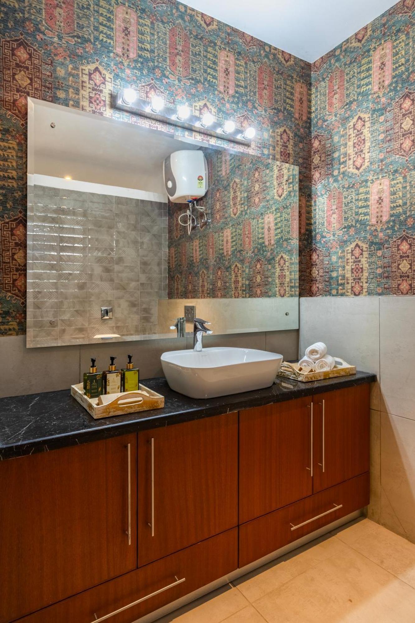Elivaas Oasis - Luxe 6 Bhk With Pvt Pool New Delhi