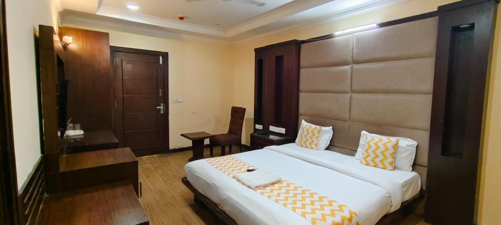 Perial - Nehru Palace Apartment *
