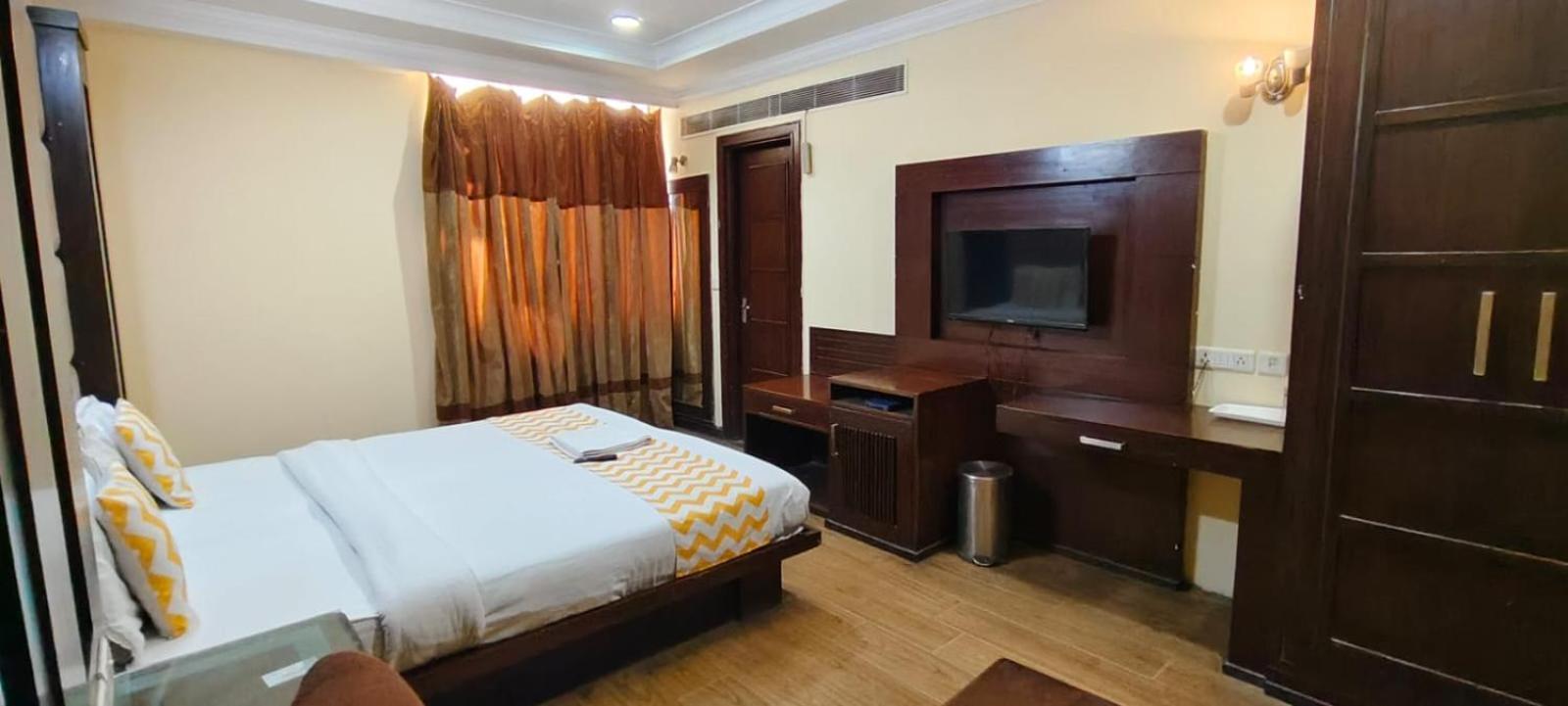Perial - Nehru Palace Apartment *