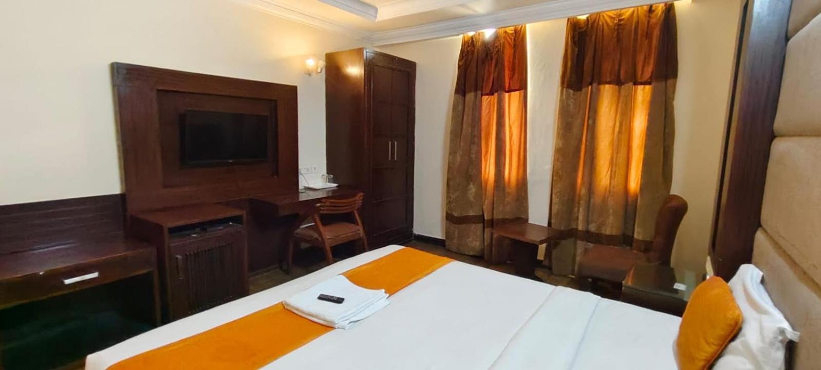 Apartment Perial - Nehru Palace New Delhi