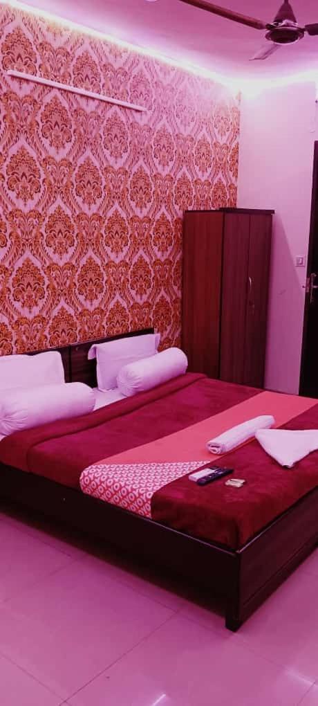 Mohan Guest house