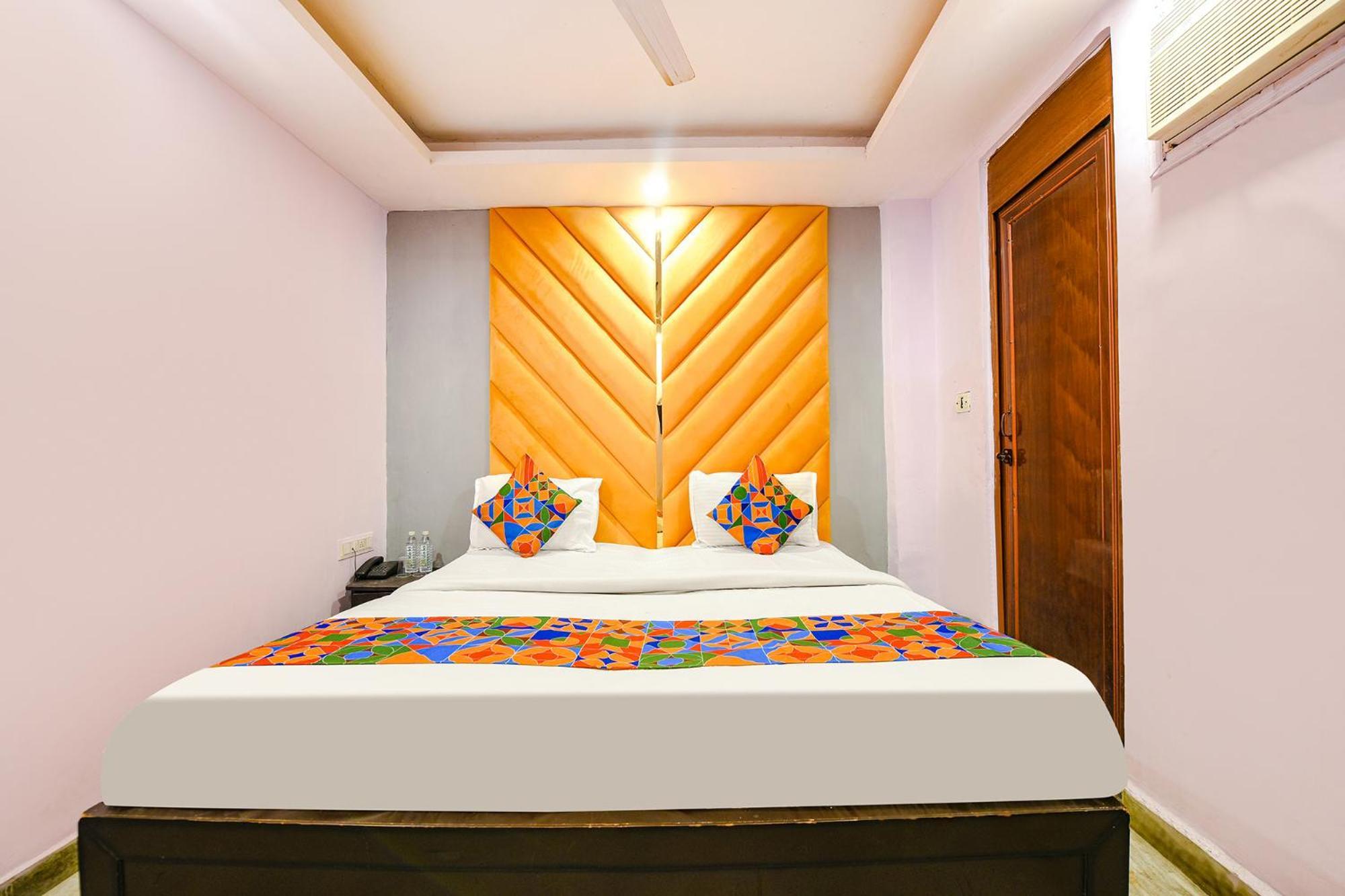 Hotel Fabhotel Pp Residency Tilak Nagar New Delhi