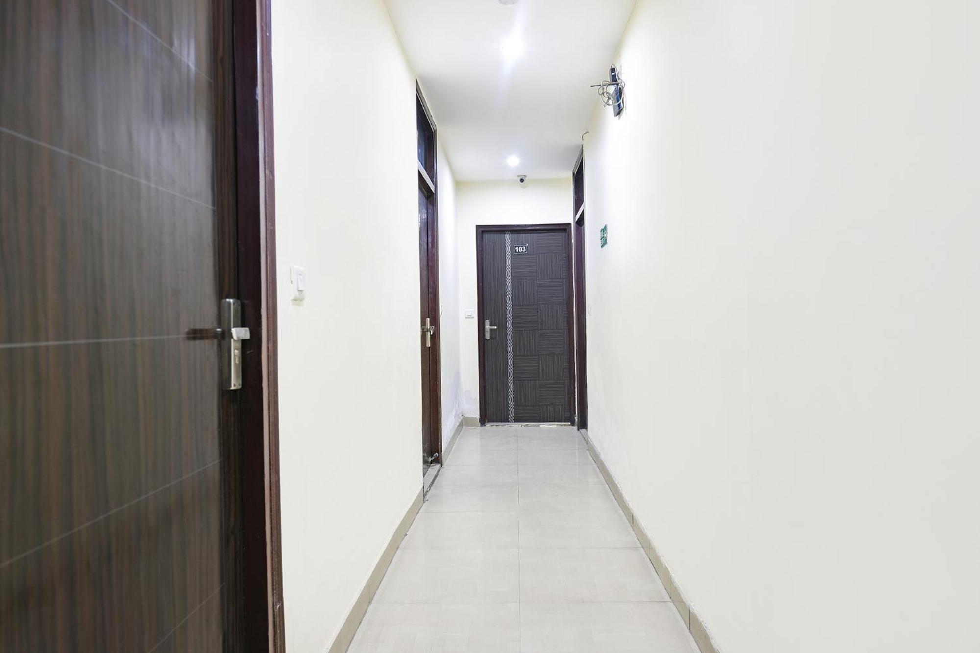 Hotel Hotel O Stay Happy 3*