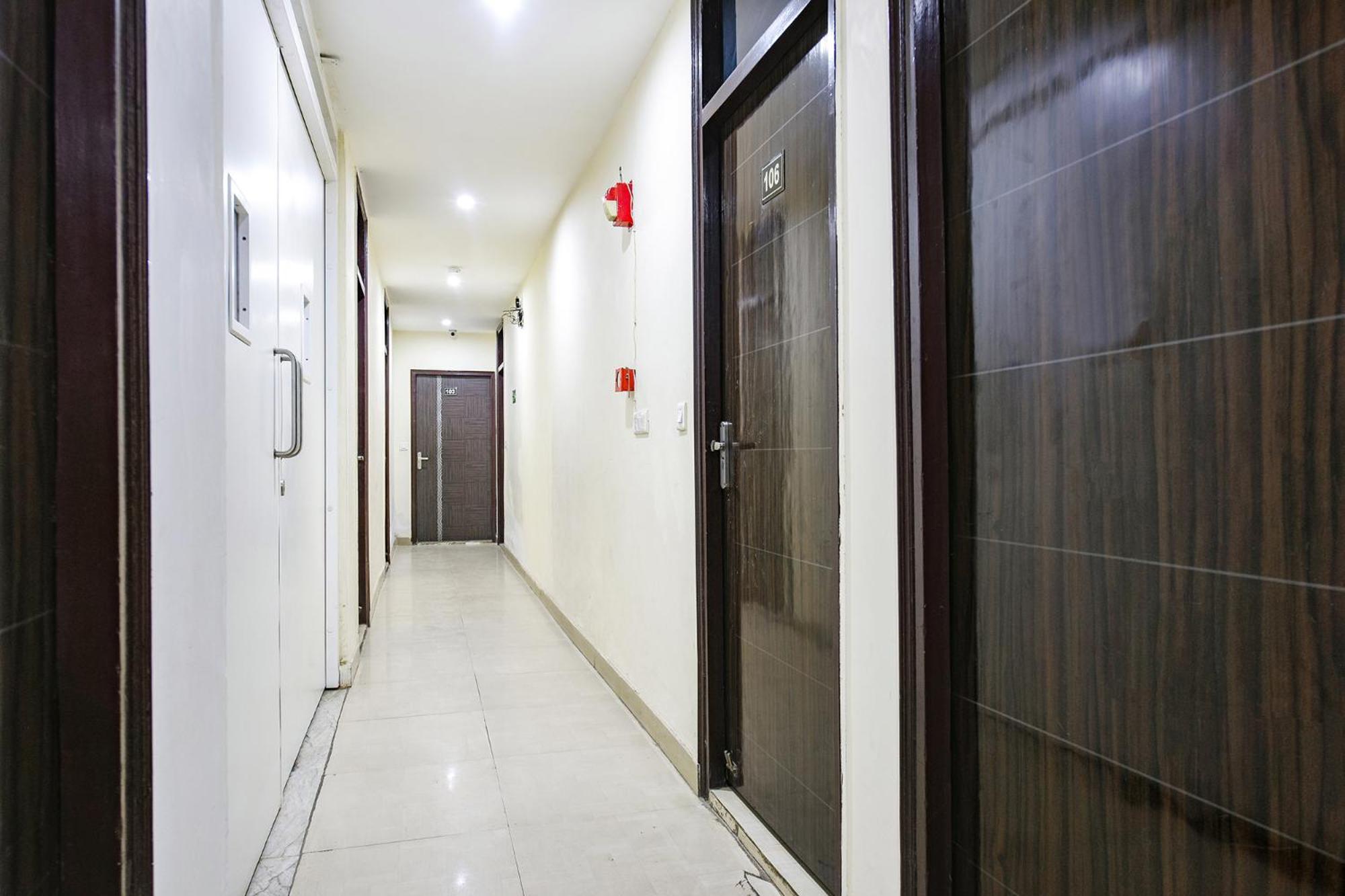 Hotel Hotel O Stay Happy Nova Deli