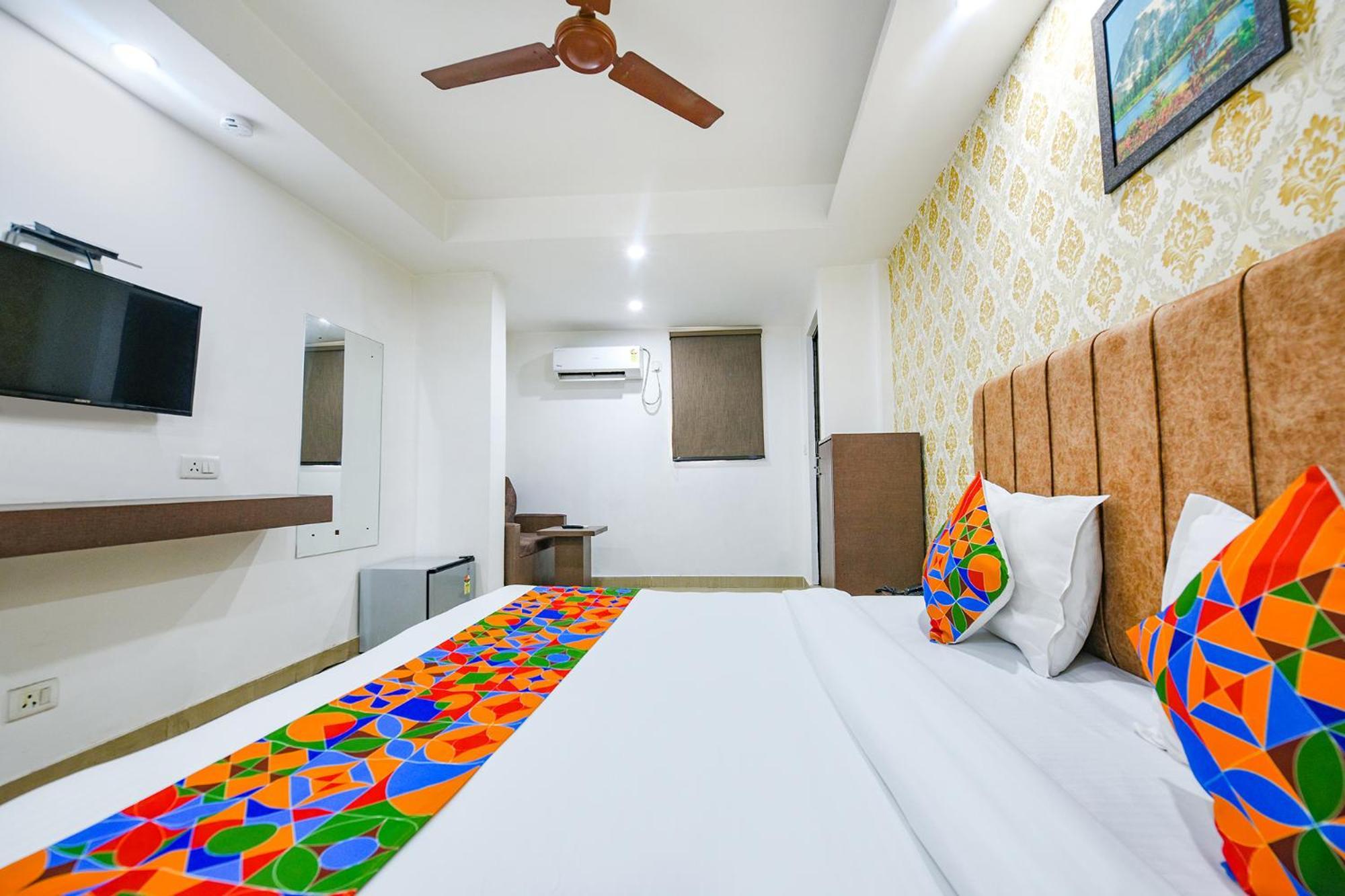 Hotel Hotel O Stay Happy Nova Deli