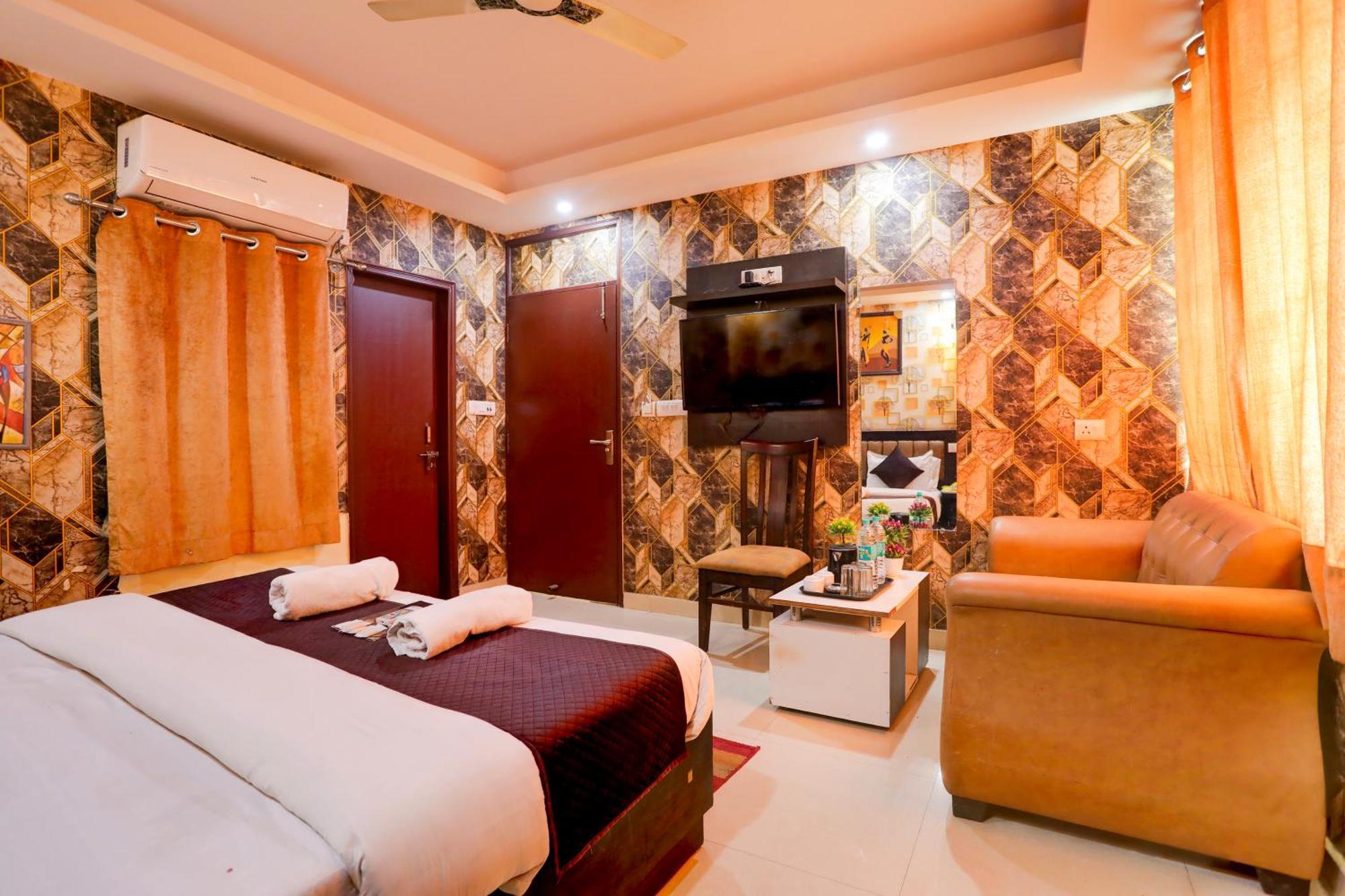 Grand Homestay New Delhi