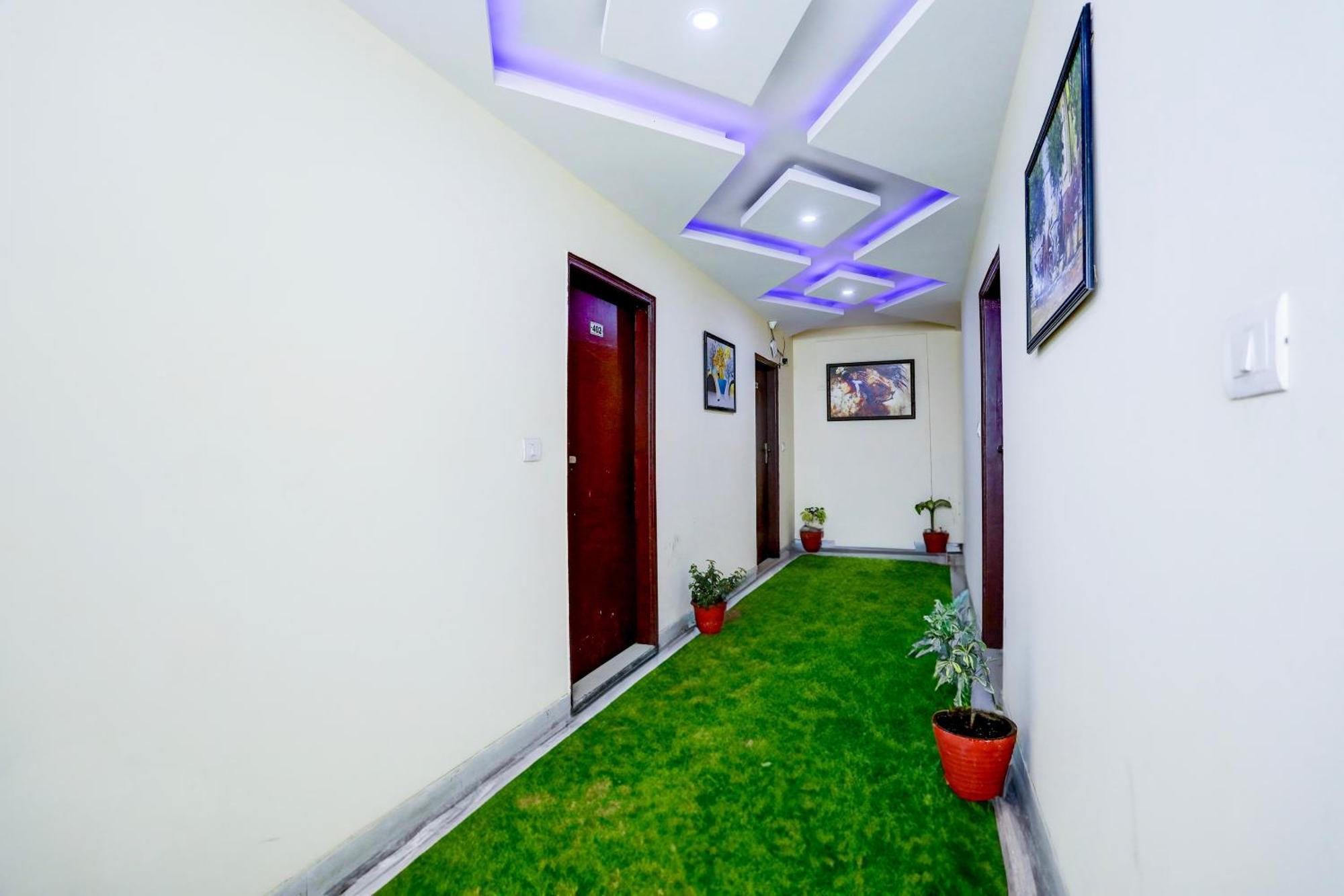 Hotel Grand Homestay 2*