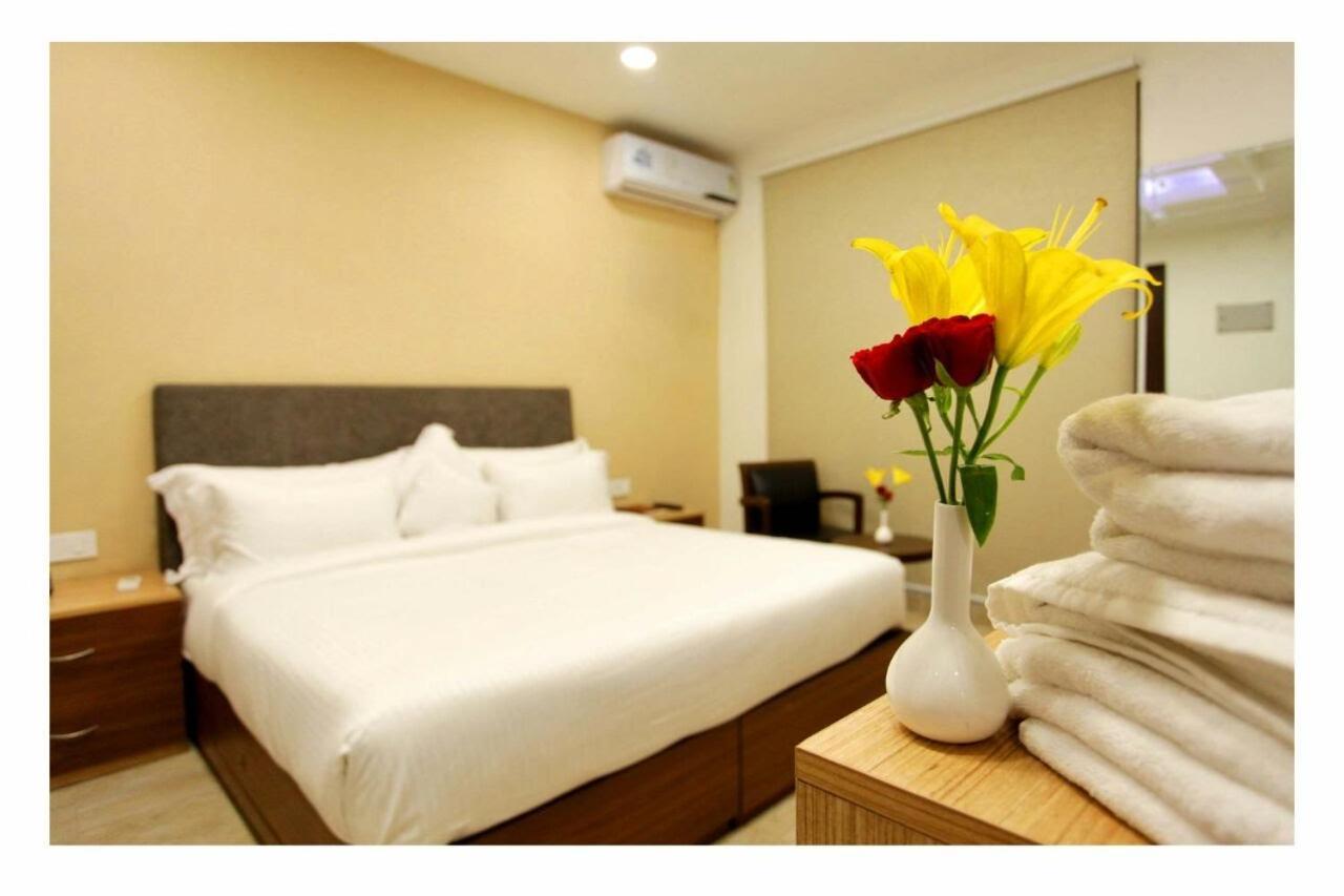 Phoenix Luxe Roooms Bed & Breakfast