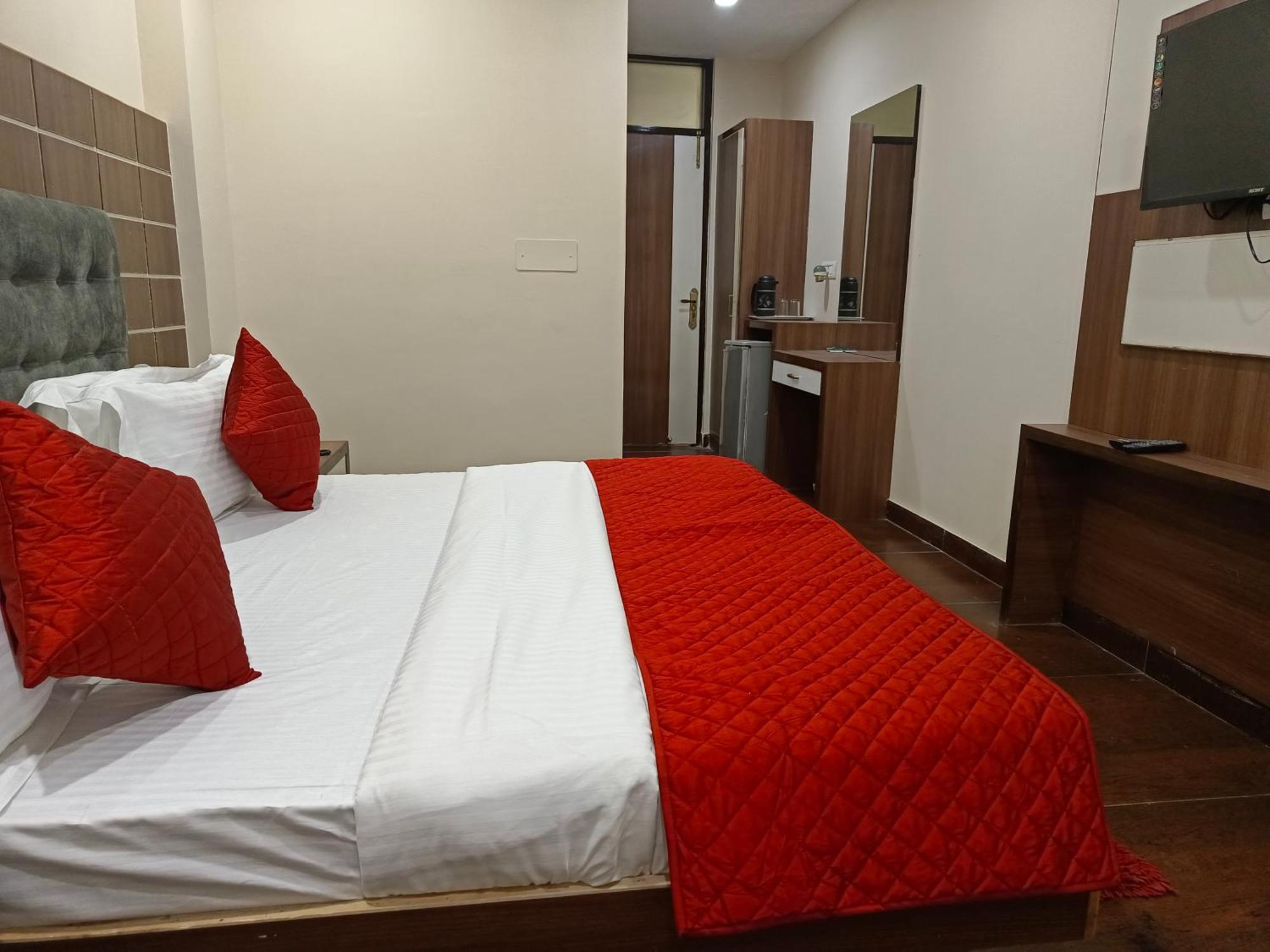 Hotel Batra Nizamuddin