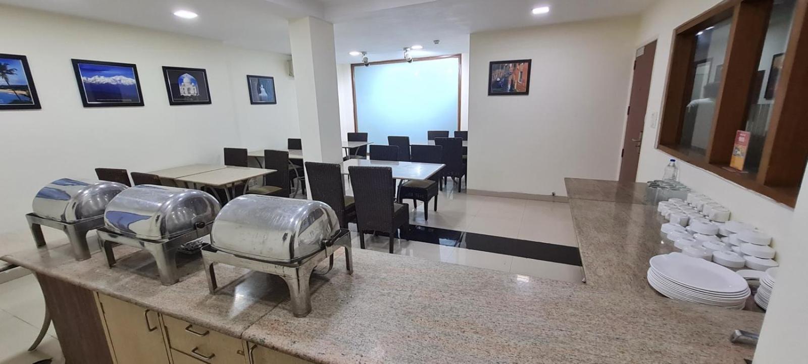 It's Admire By Mvr Hotel New Delhi