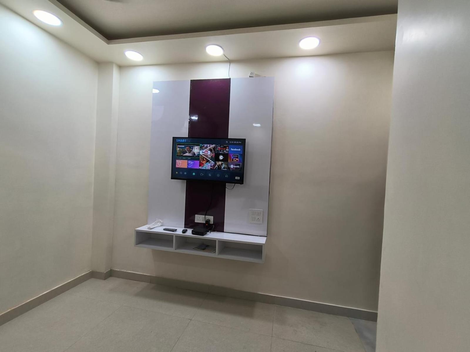 Guest house Agarwal Residency New Delhi