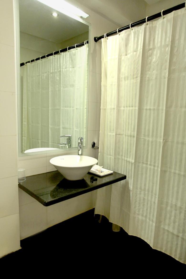 Hotel Saar 3*