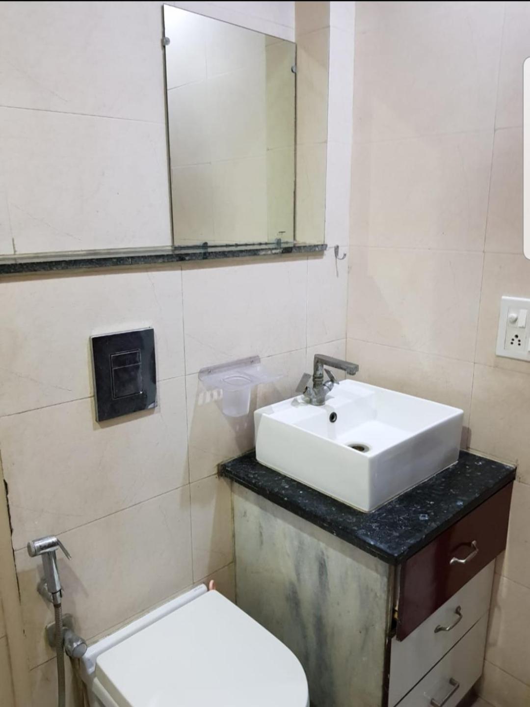 Family 3bhk Stay! Apartment *