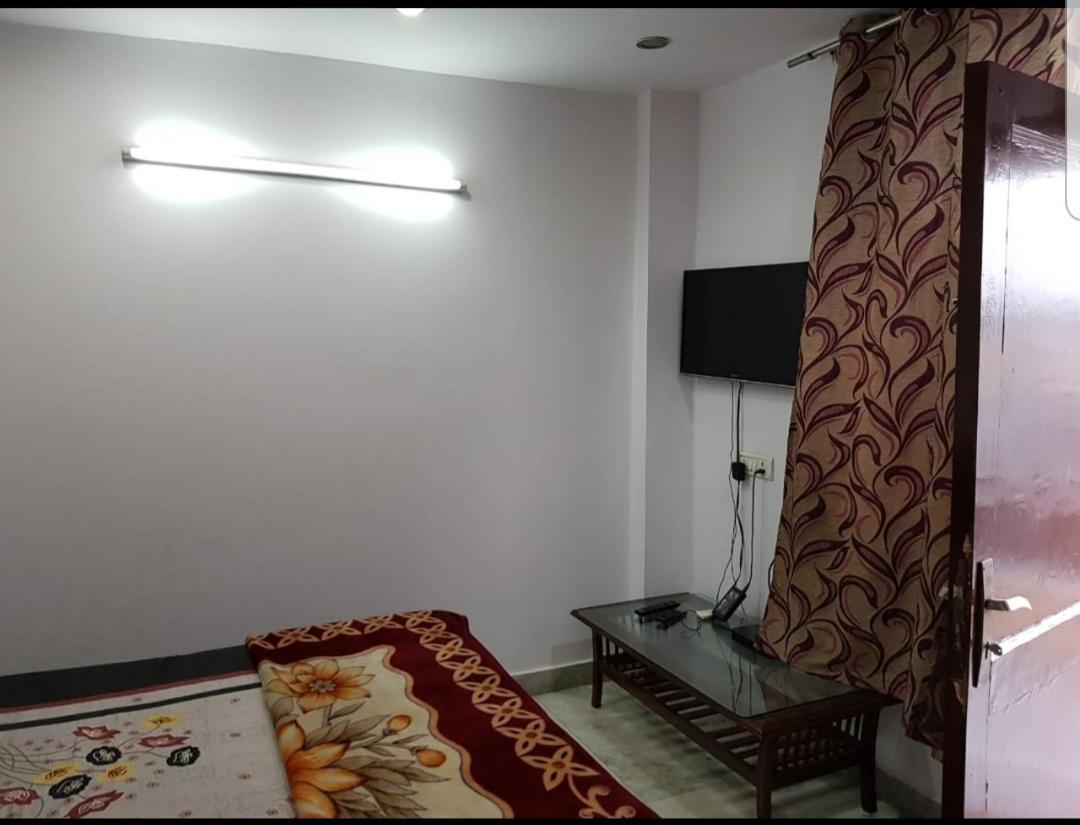 Family 3bhk Stay!