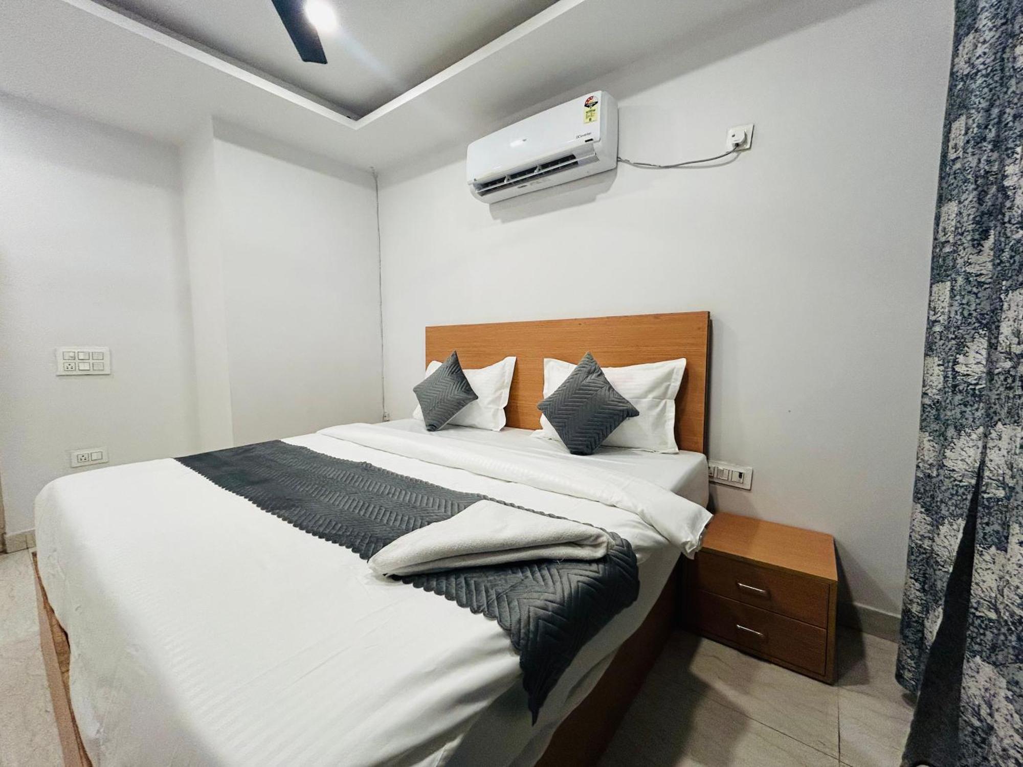 O Devika Hotel 3*