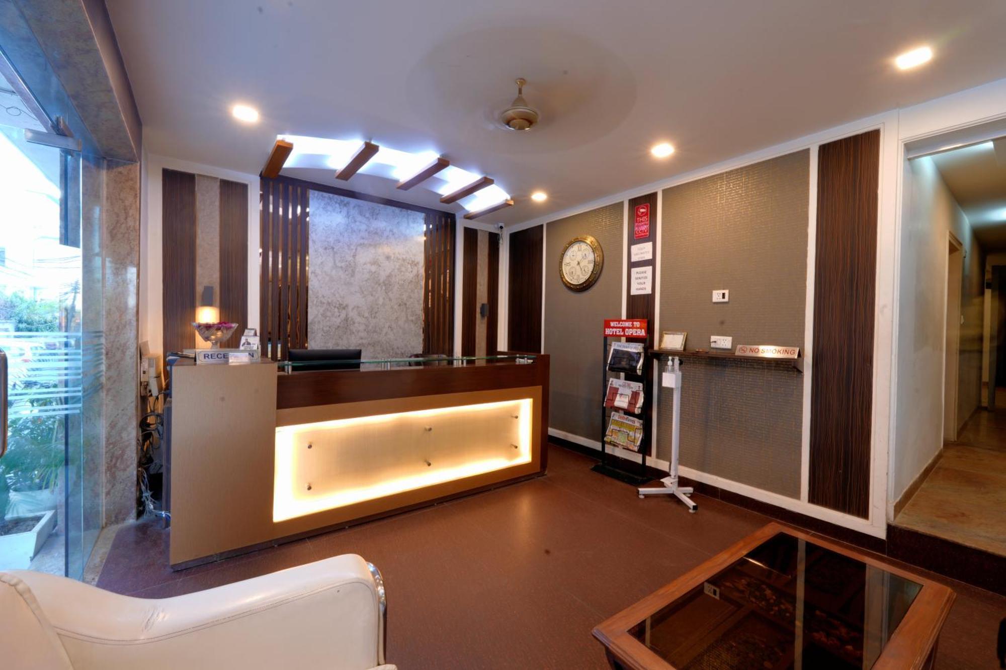 Opera New Hotel
