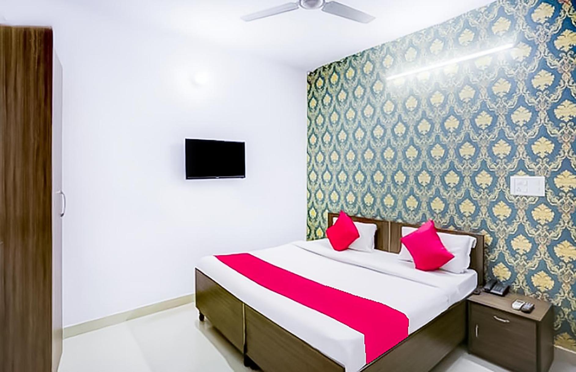 Blisbourn - Lajpat Nagar Hotel Nova Deli