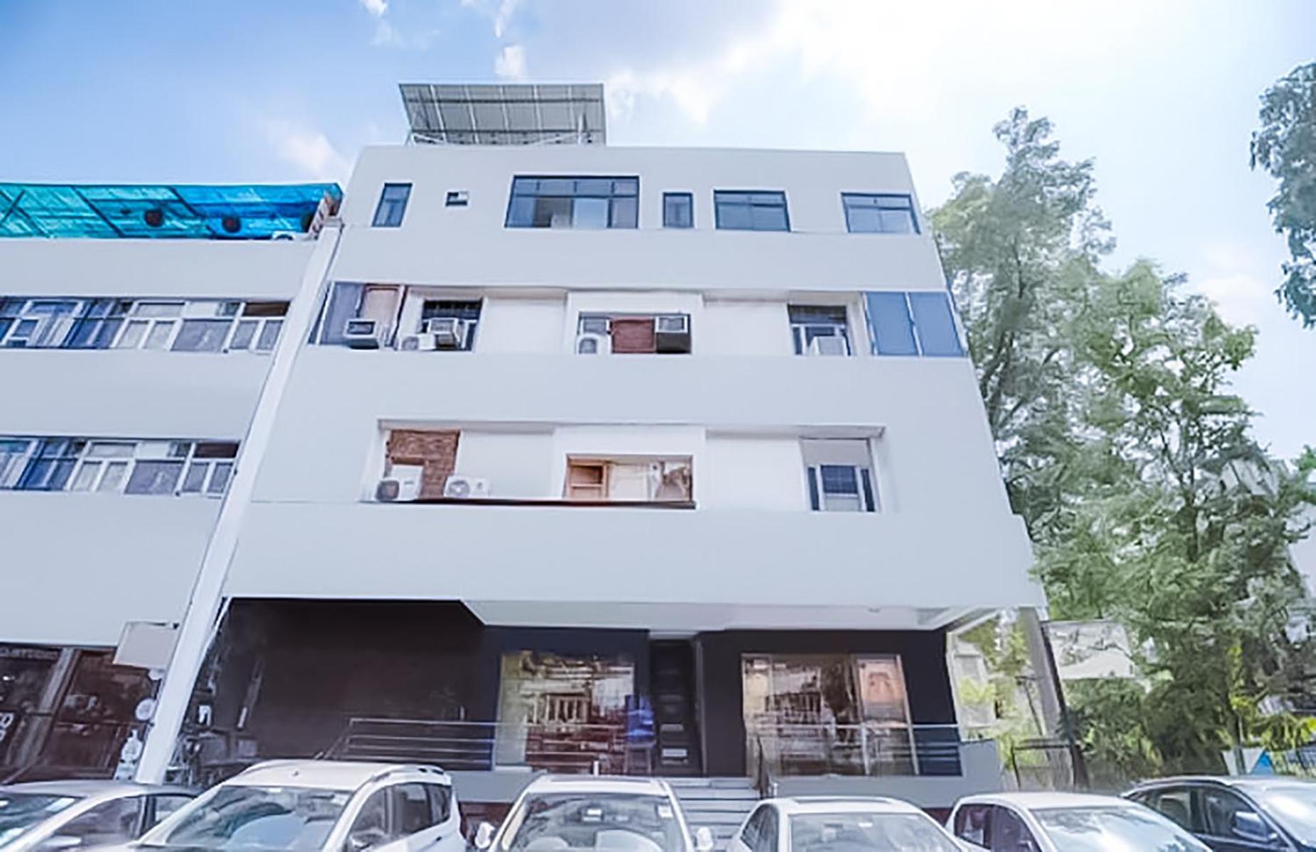 Hotel Blisbourn - Lajpat Nagar Nova Deli