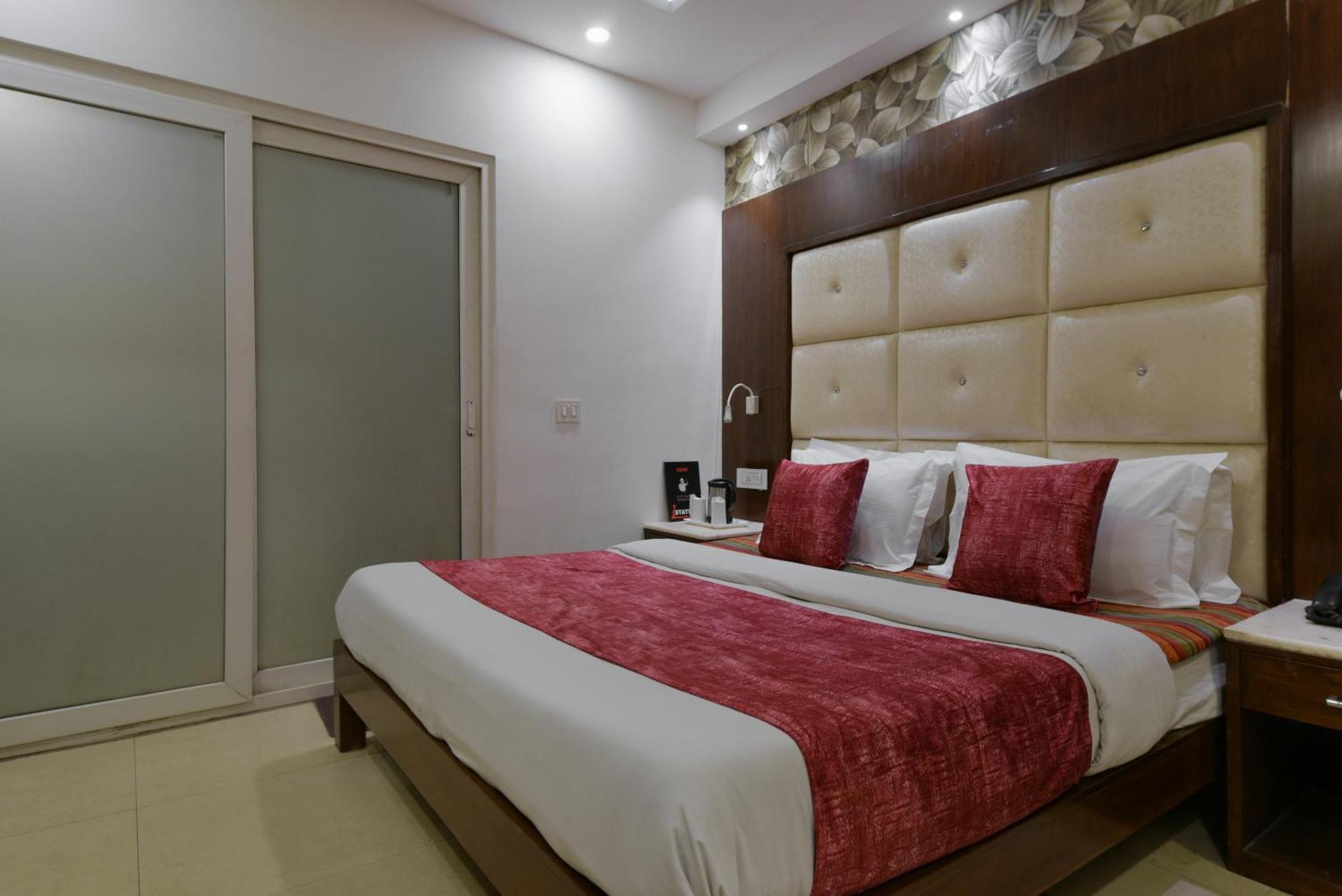 Capital O 2242 Yuvraj Deluxe 3*