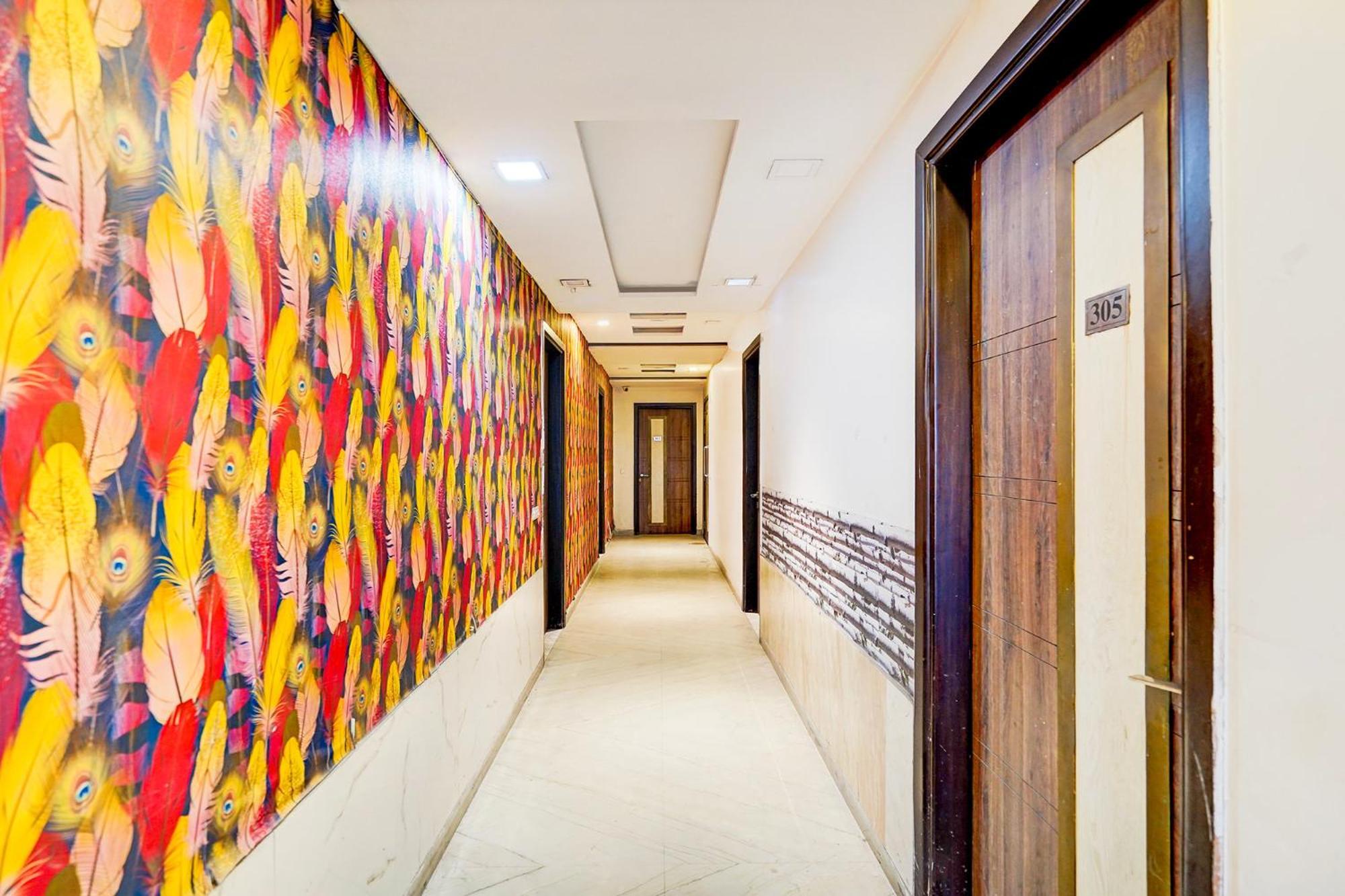 Fabhotel Season Grand Hotel Delhi (National Capital Territory of India)