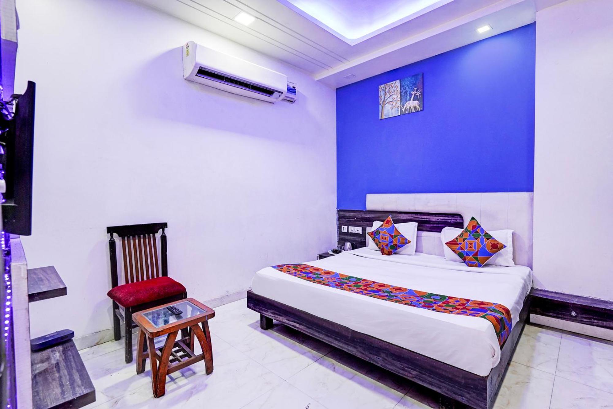 Fabhotel Season Grand Hotel
