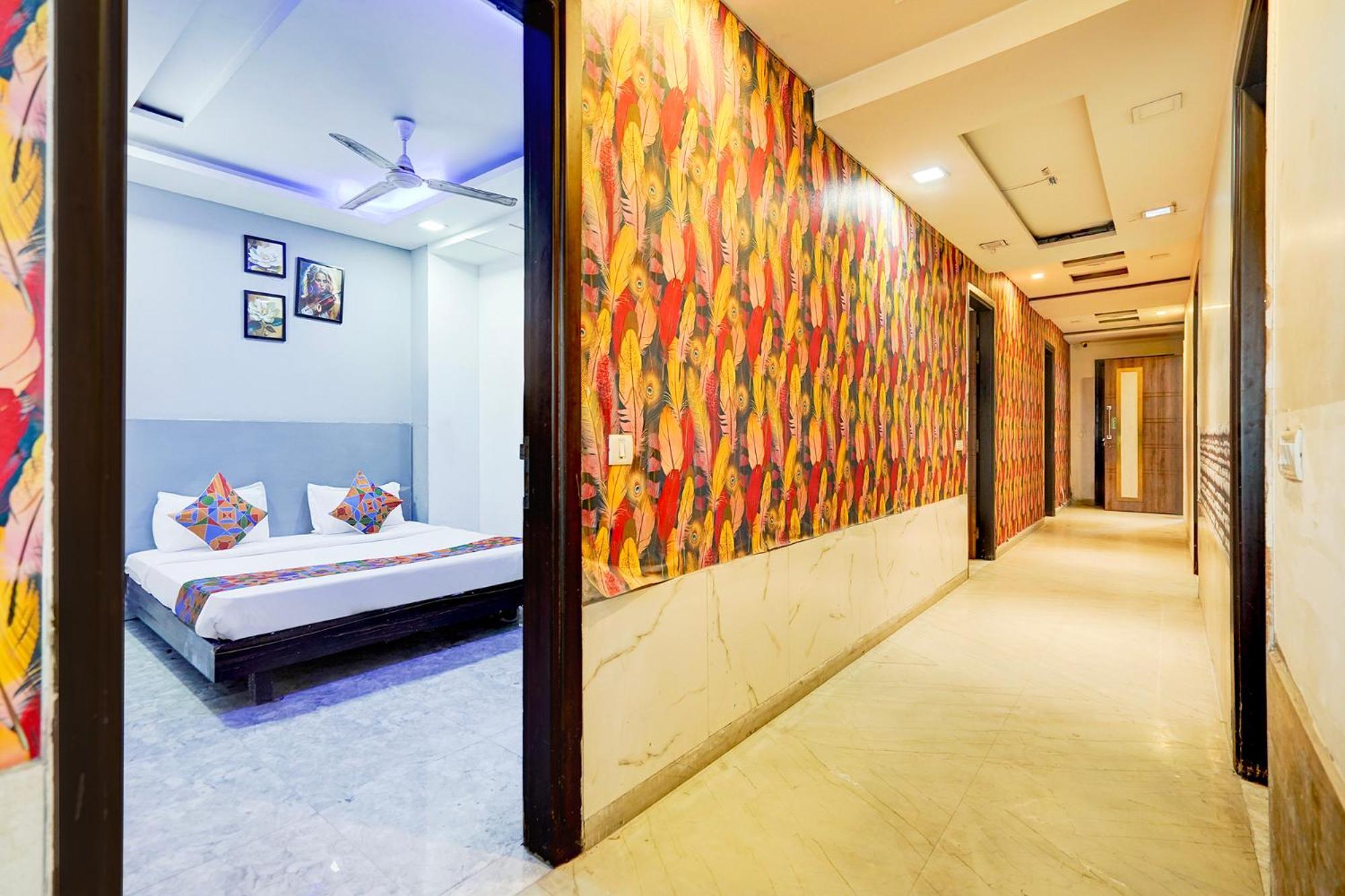 Fabhotel Season Grand Hotel