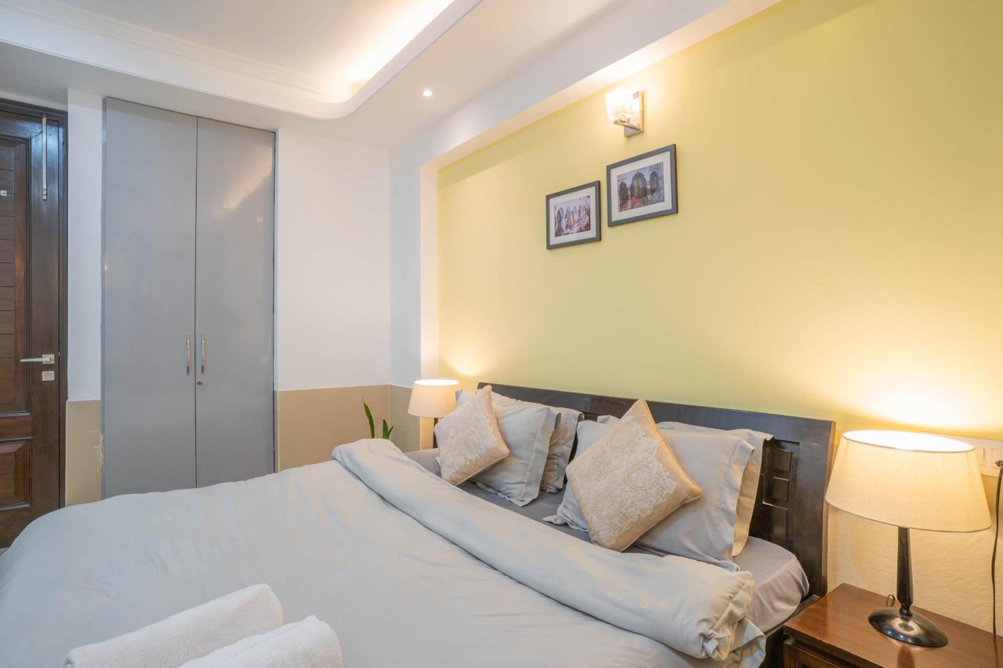 Hostie Tjh - Cute Mini 2bhk Apt, Saket, Near Max Hospital Apartment
