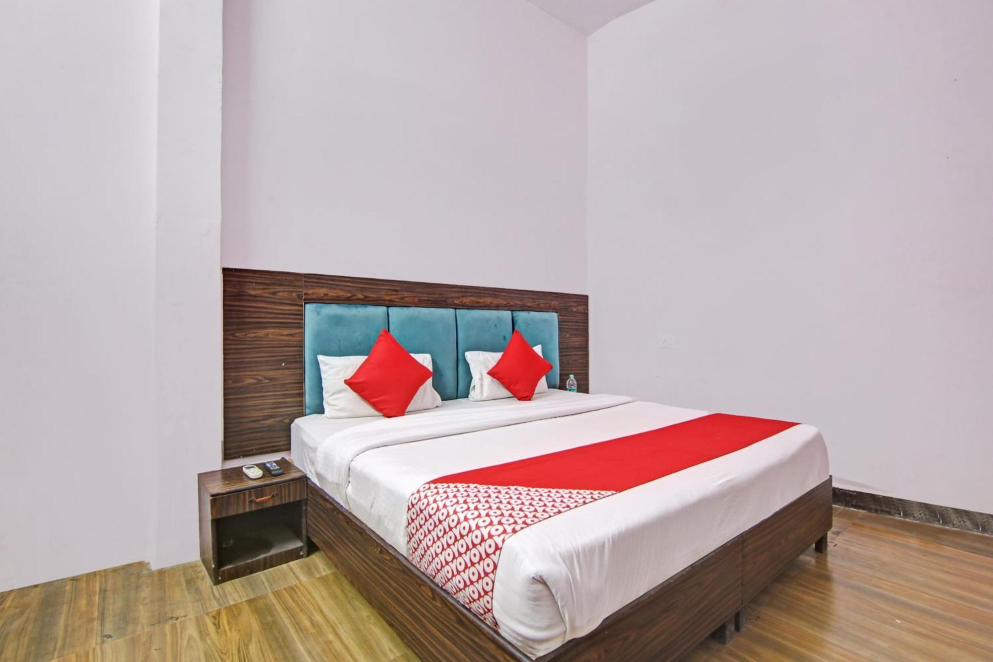O Shubh Hotel