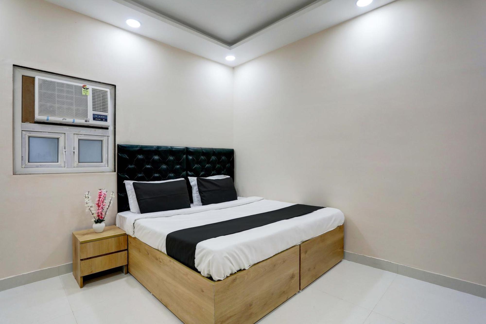 O The Bed Box 4*