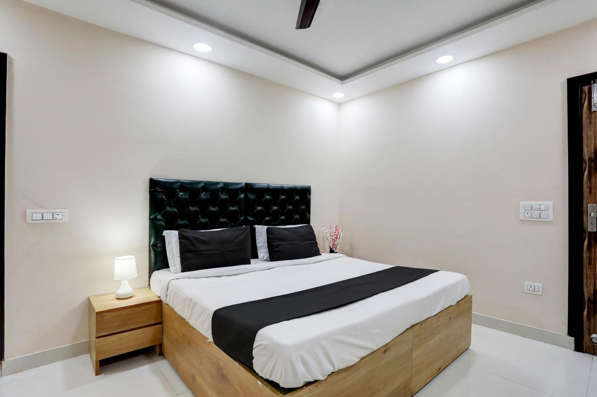 O The Bed Box Hotel New Delhi