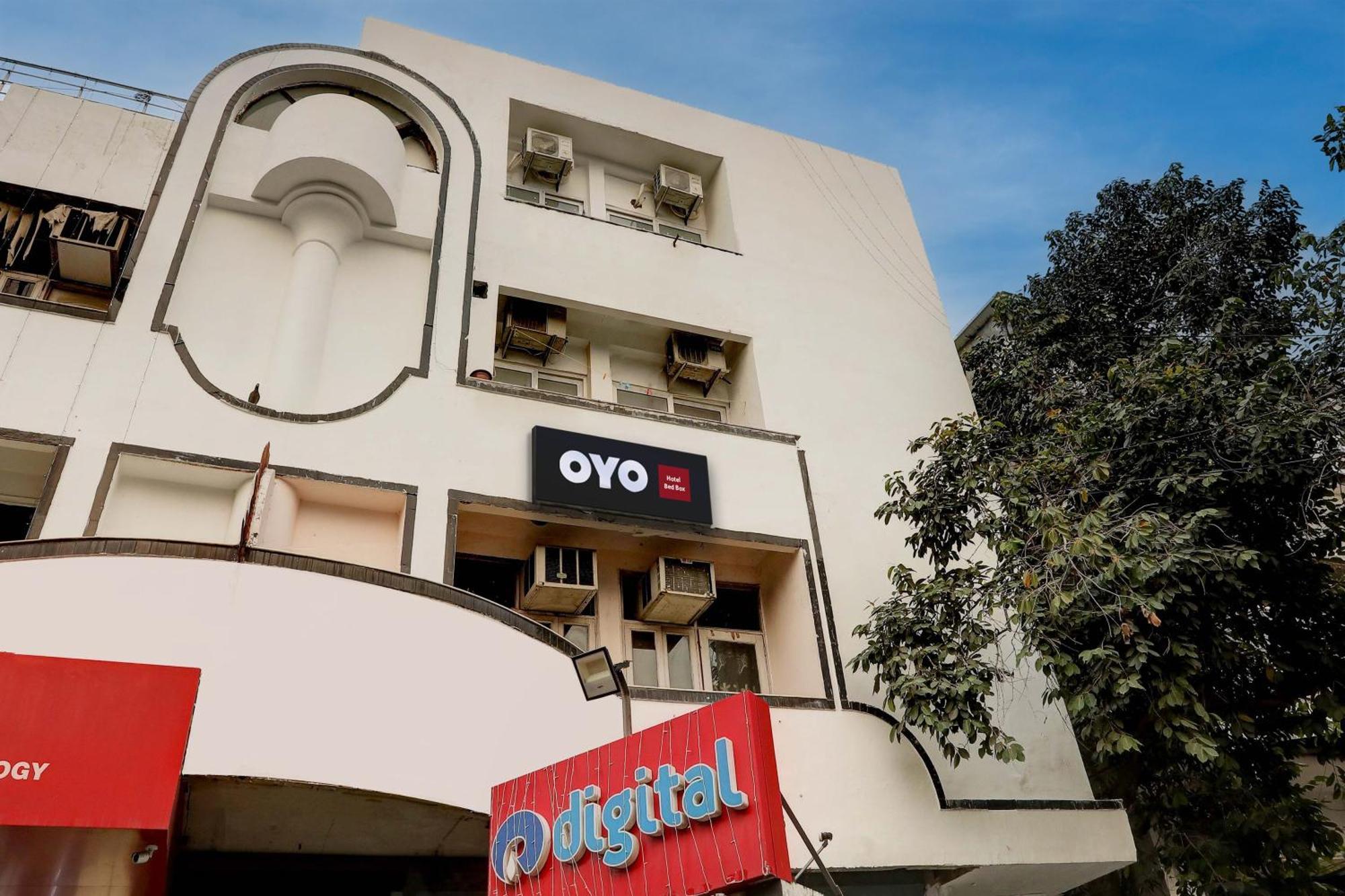Hotel O The Bed Box 4*