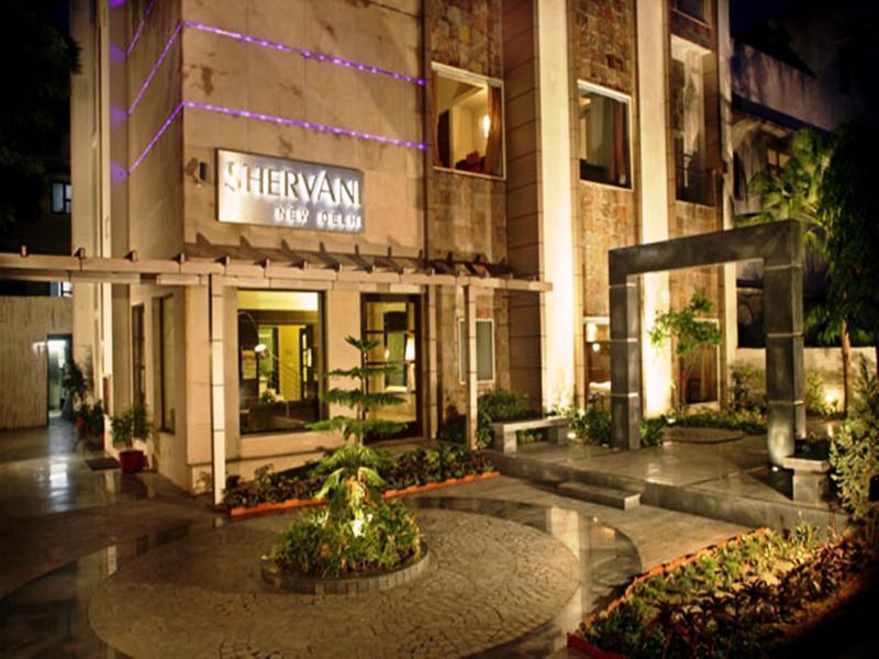 House By Howard Hotel 3*