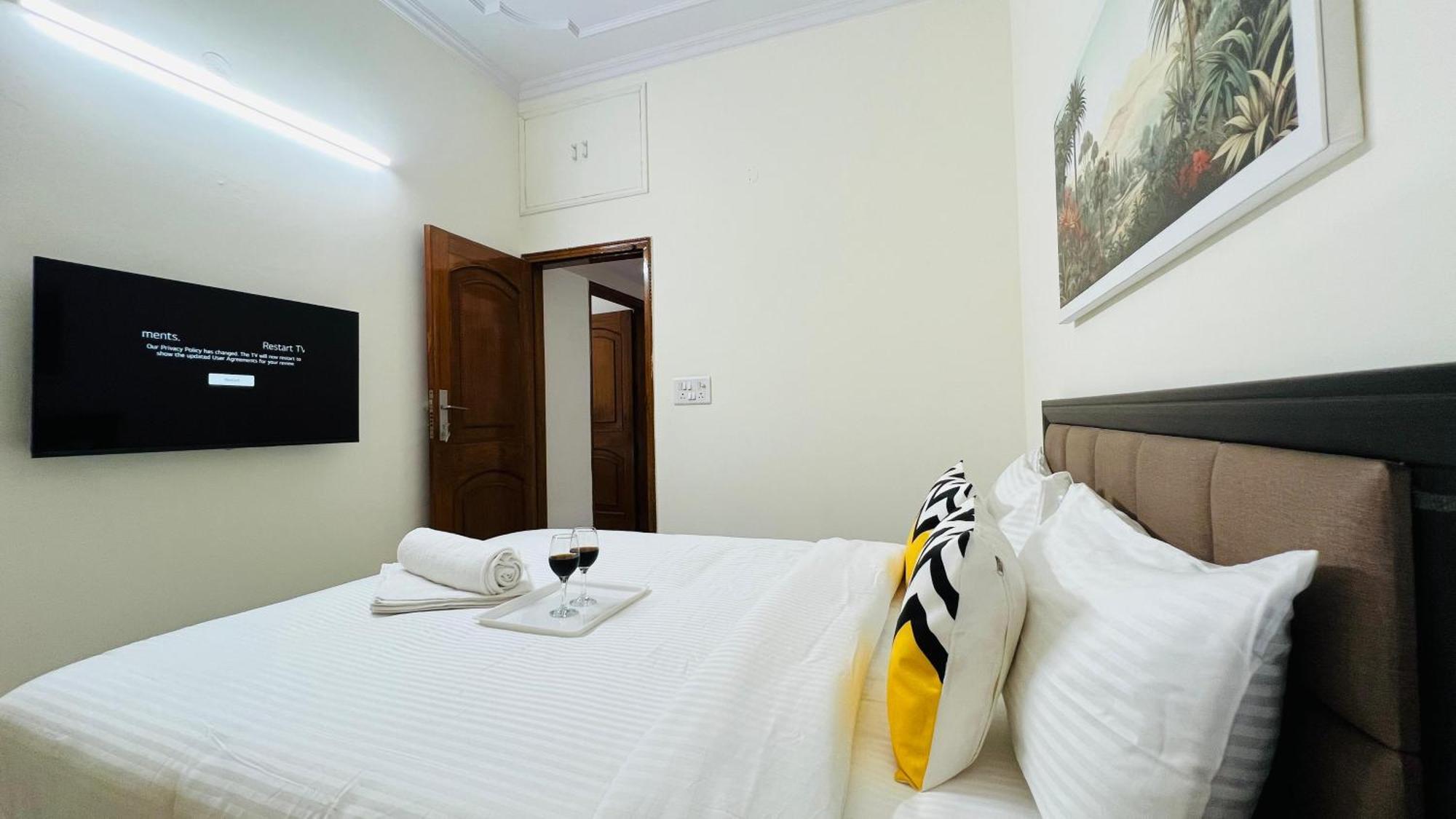 Apartment Bluo Modern 1bhk Rohini - Parking , Balcony *