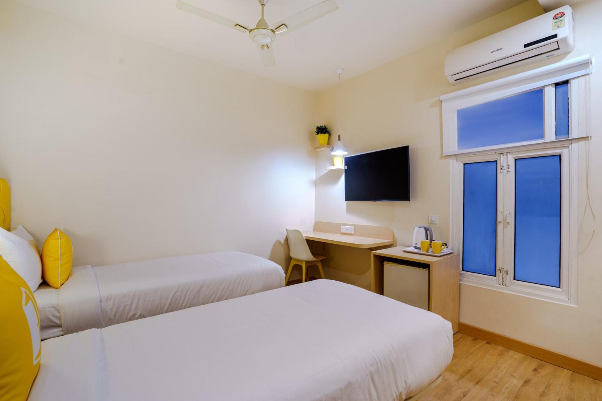 Bloom - Gk2 Hotel 3*