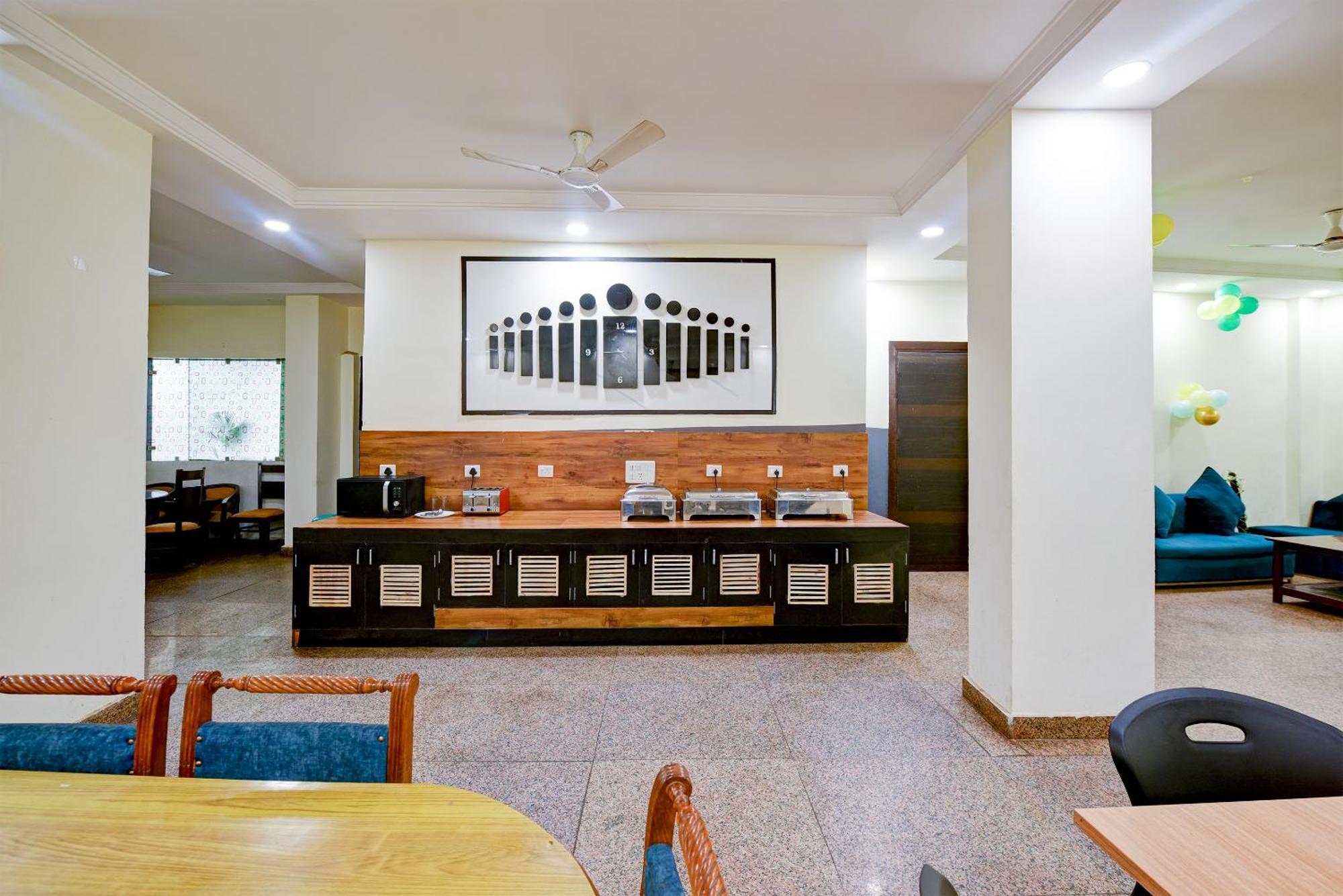Airport Square Plaza Hotel New Delhi