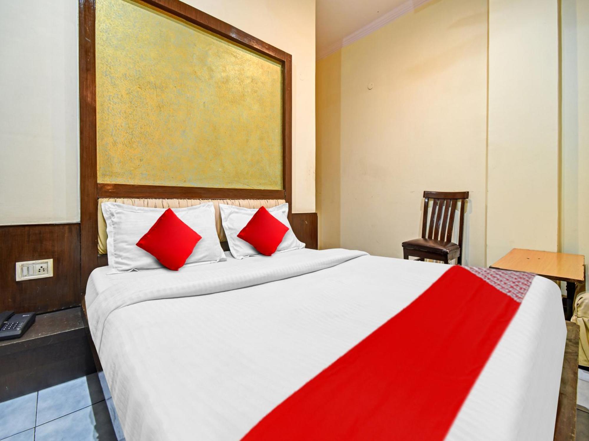 O 81340 Maanavi 3* New Delhi