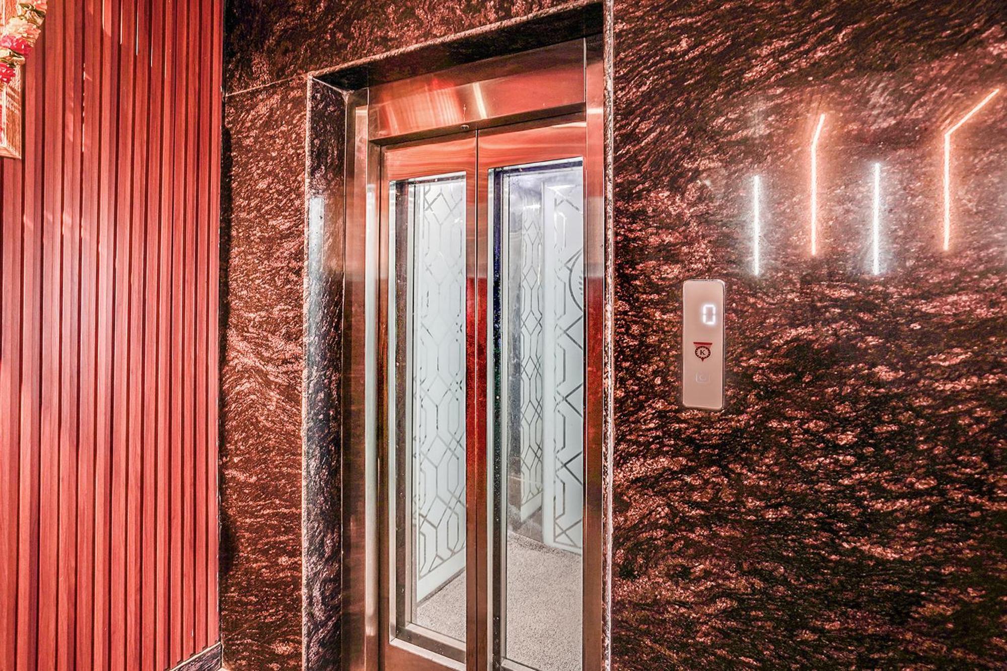 Fabhotel Reena Residency Hotel 3*