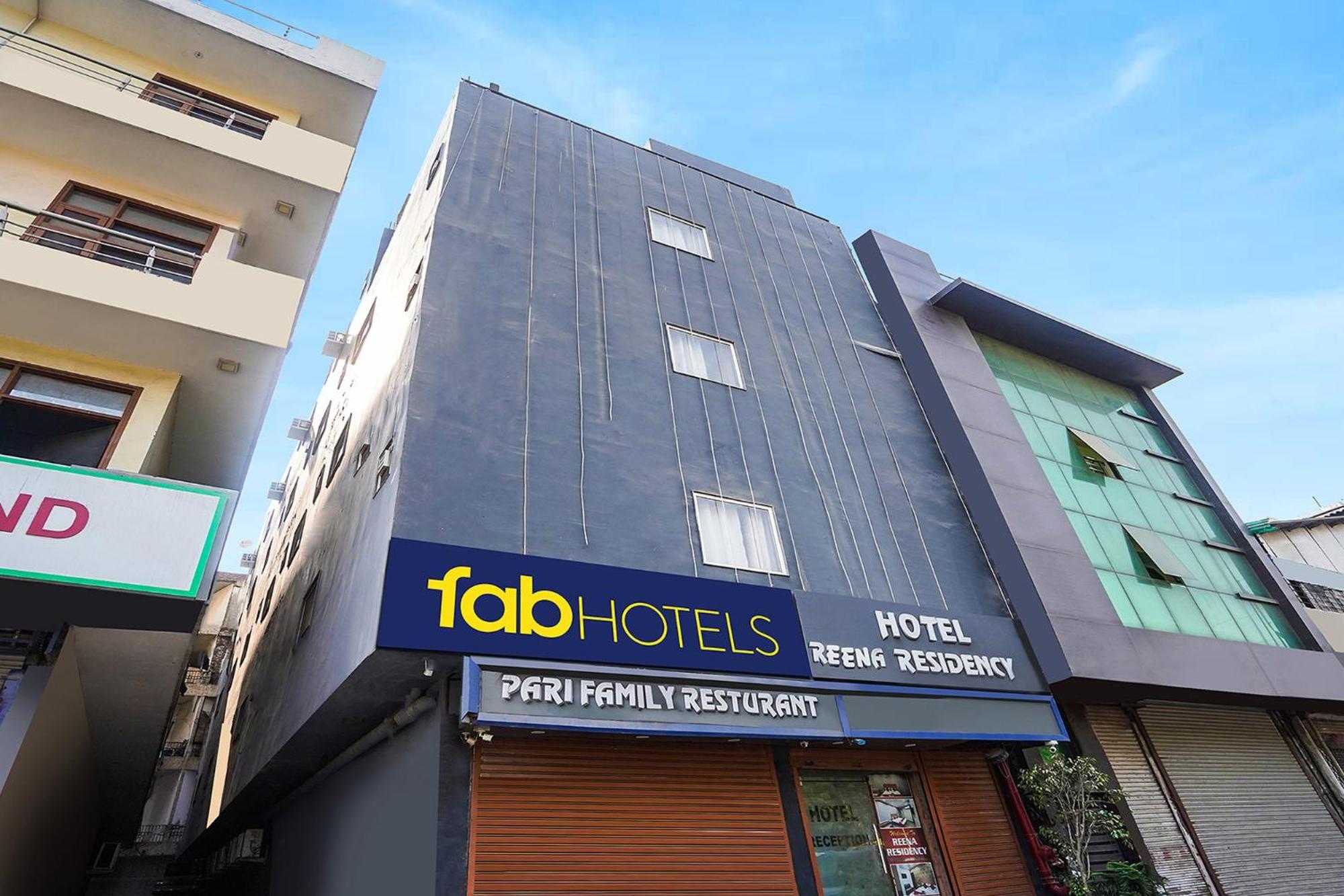 Fabhotel Reena Residency 3*