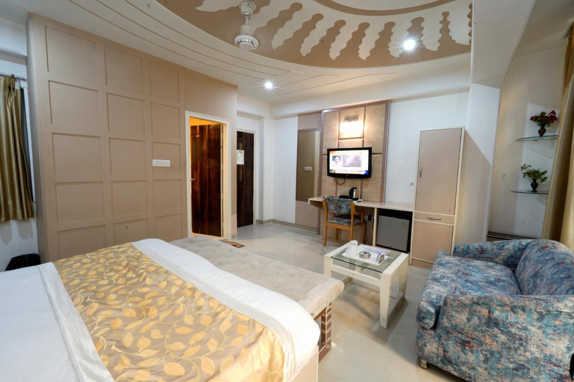 Opera New Hotel Delhi (National Capital Territory of India)
