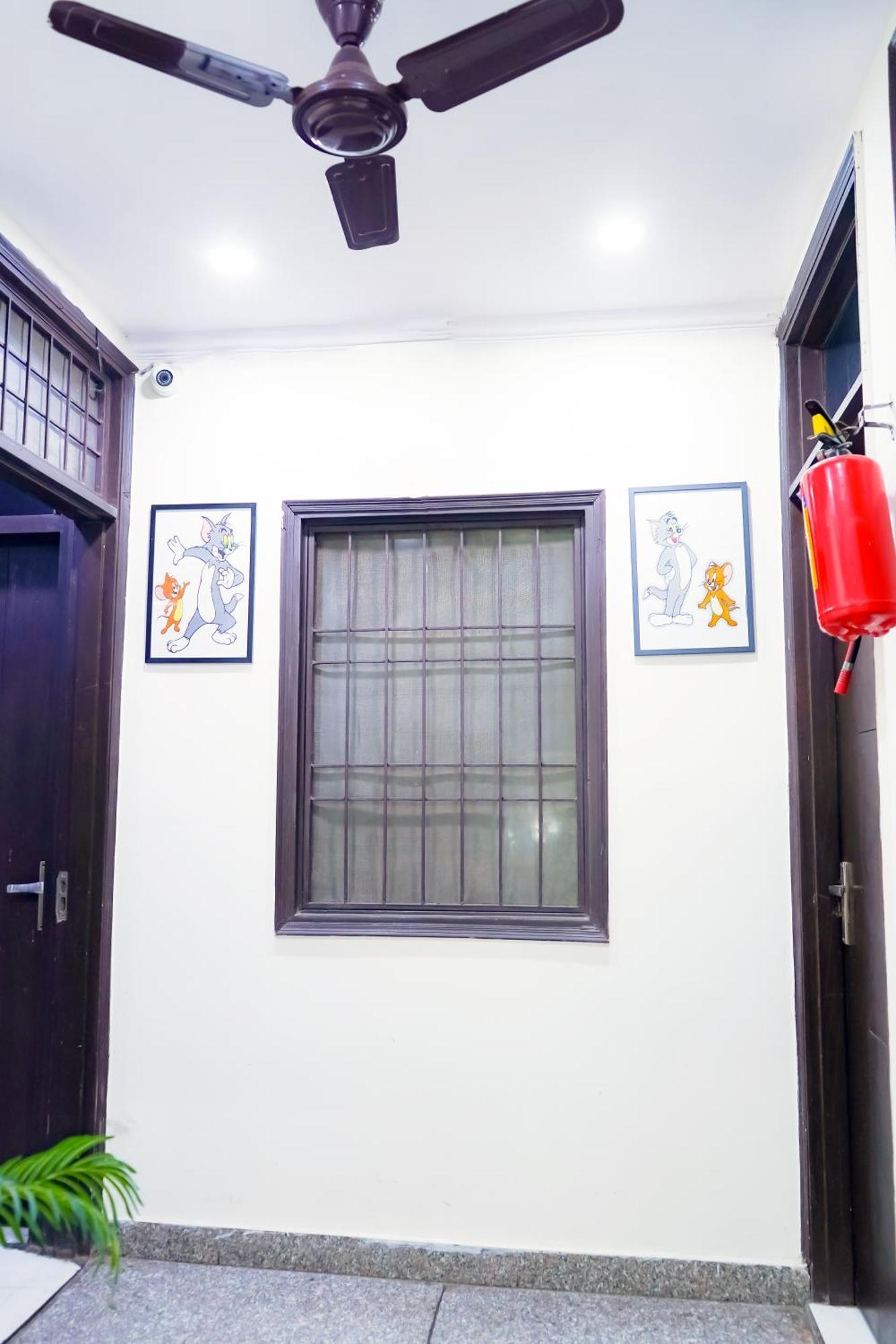 Tom And Jerry Hotel New Delhi