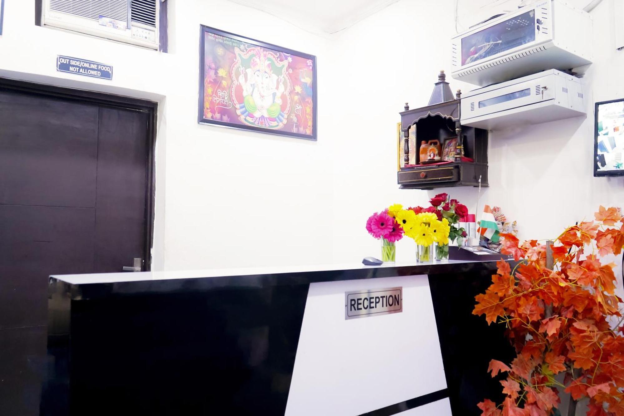 Hotel Tom And Jerry New Delhi